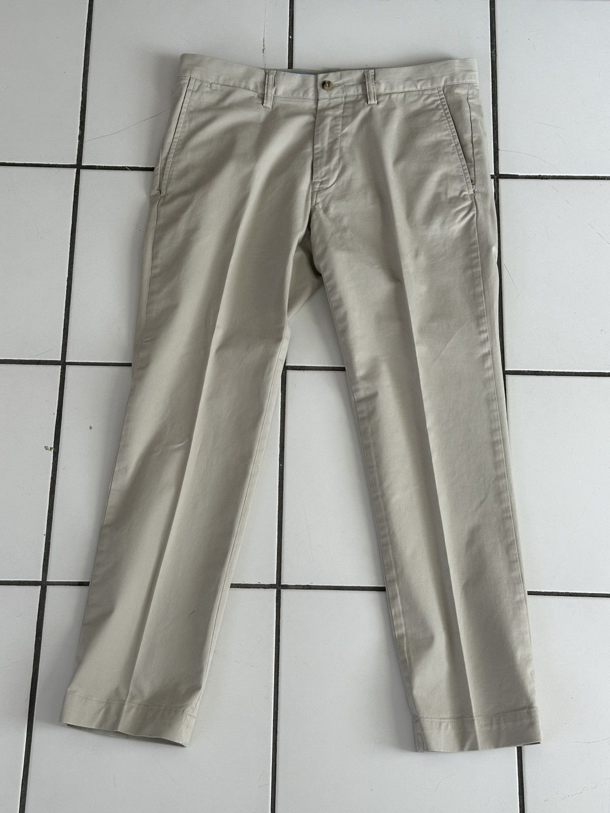 Polo Ralph Lauren Polo Ralph Lauren Vintage Beige Chino Pants Size US 33 - 1 Thumbnail