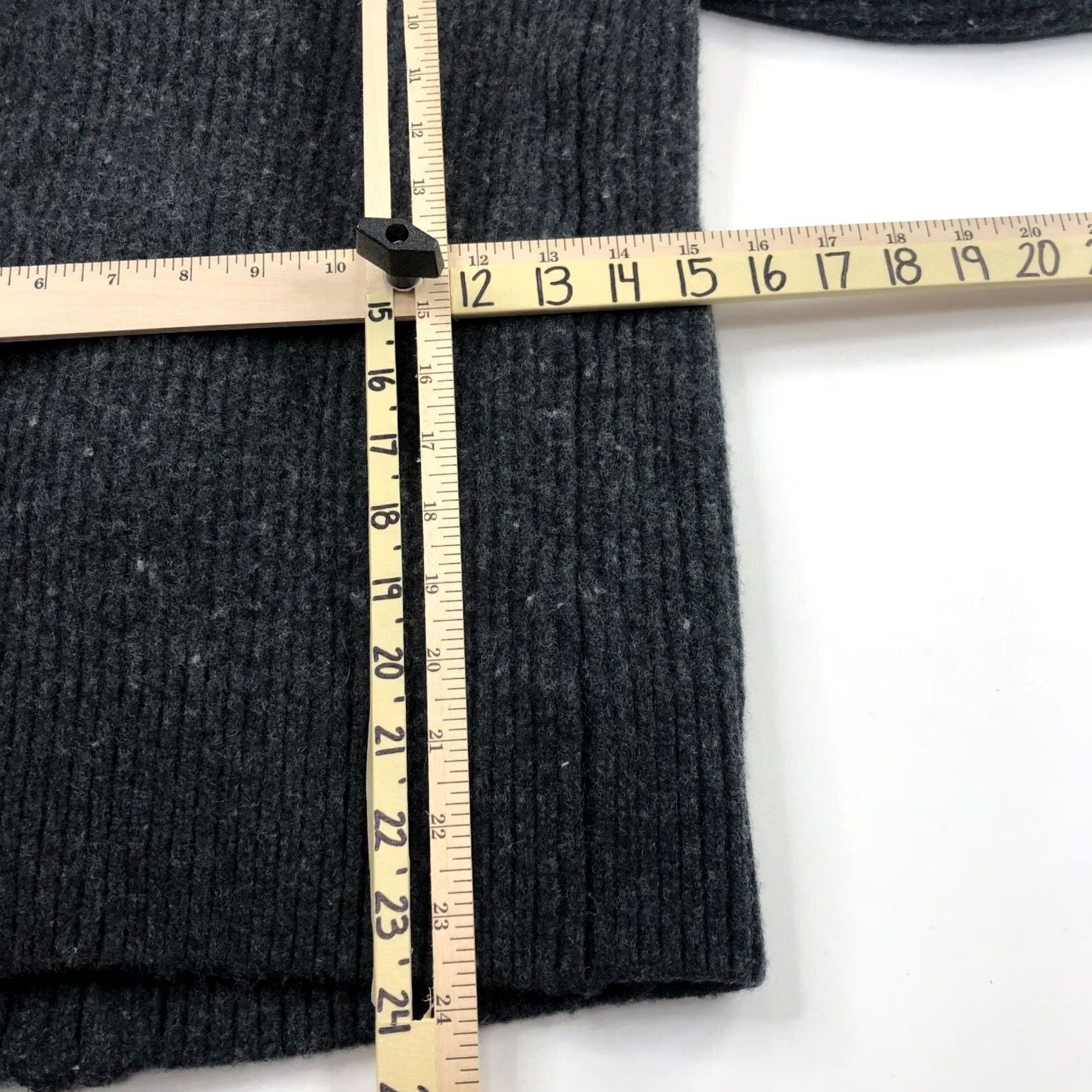 Victorinox Victorinox Sweater Women's Full Zip Mock Neck Ribbed 100% Lambswool Gray S Pullover Casual, Classic, 8.23 Size S / US 4 / IT 40 - 4 Thumbnail