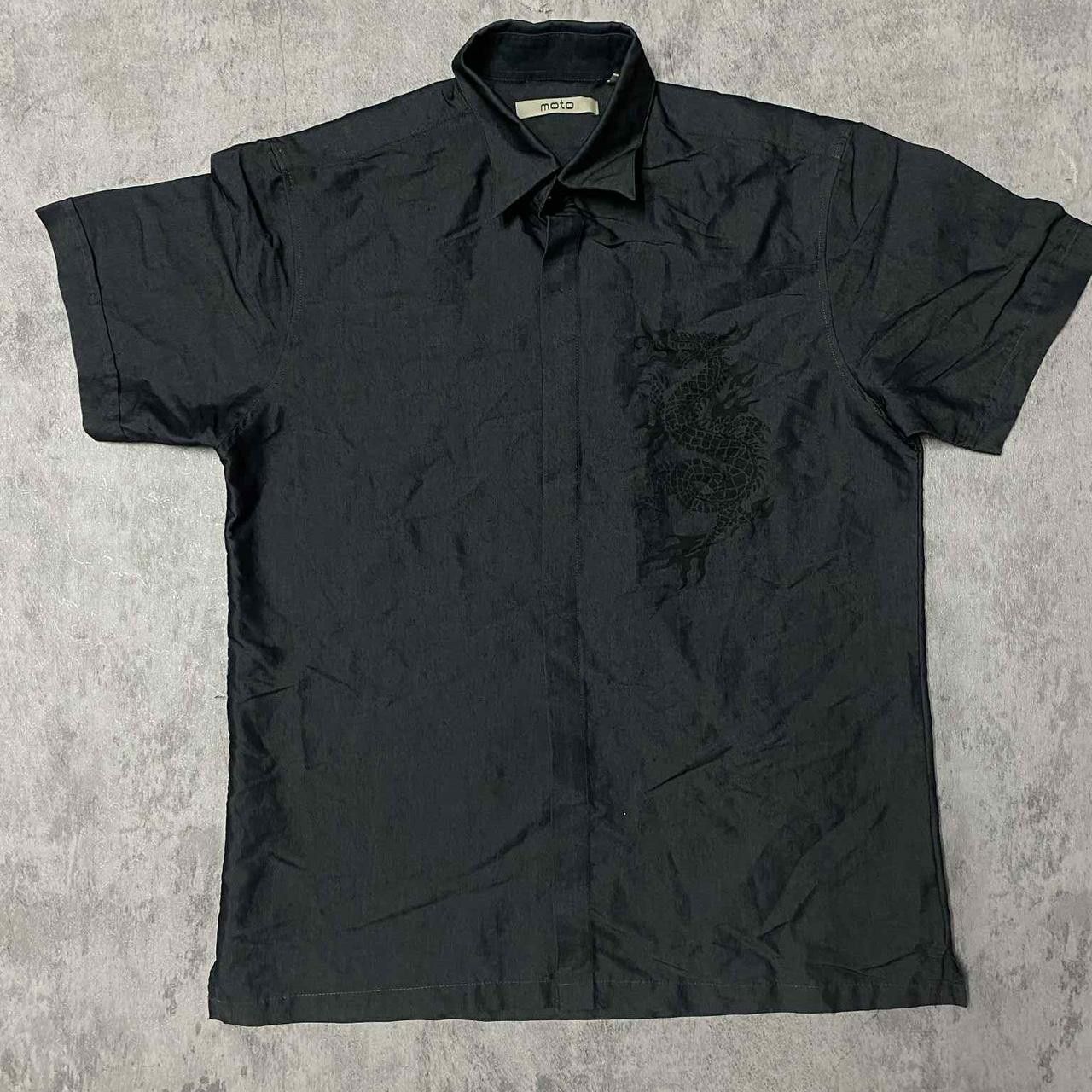Other Black silk shirt with dragon embroidery #streetwear #skater Size US S / EU 44-46 / 1 - 1 Thumbnail