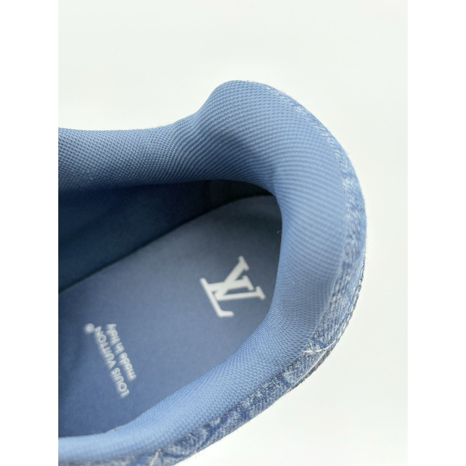Louis Vuitton Louis Vuitton Trainer Strap ' Blue Crocodile ' | EXCELLENT! Size US 9.5 / EU 42-43 - 12 Thumbnail