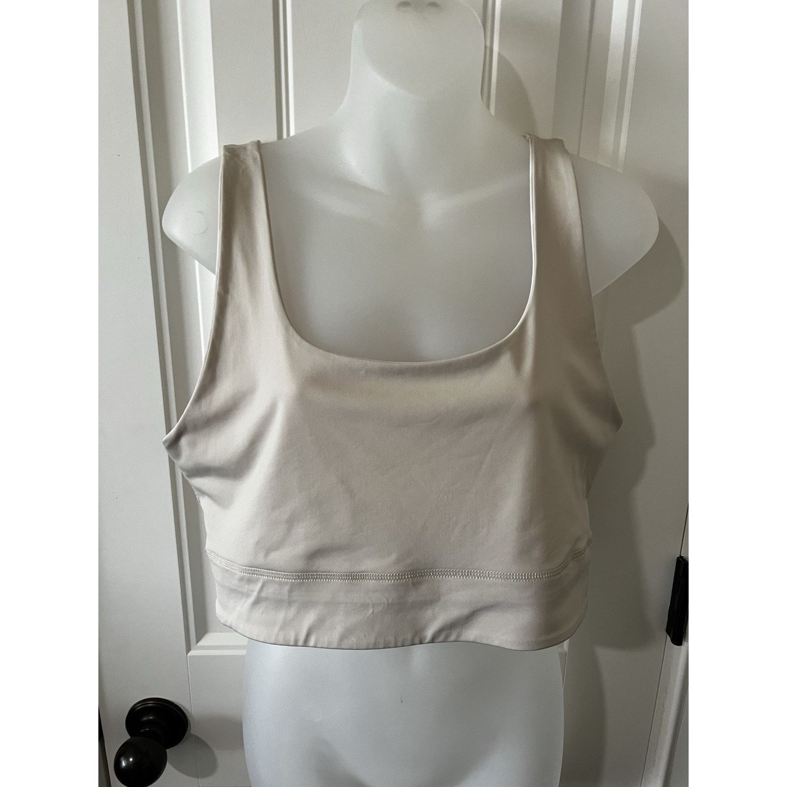 Fabletics Harlyn Midi Medium Impact Sports Bra Honey Magma Square Neck Size XL / US 12-14 / IT 48-50 - 10 Thumbnail
