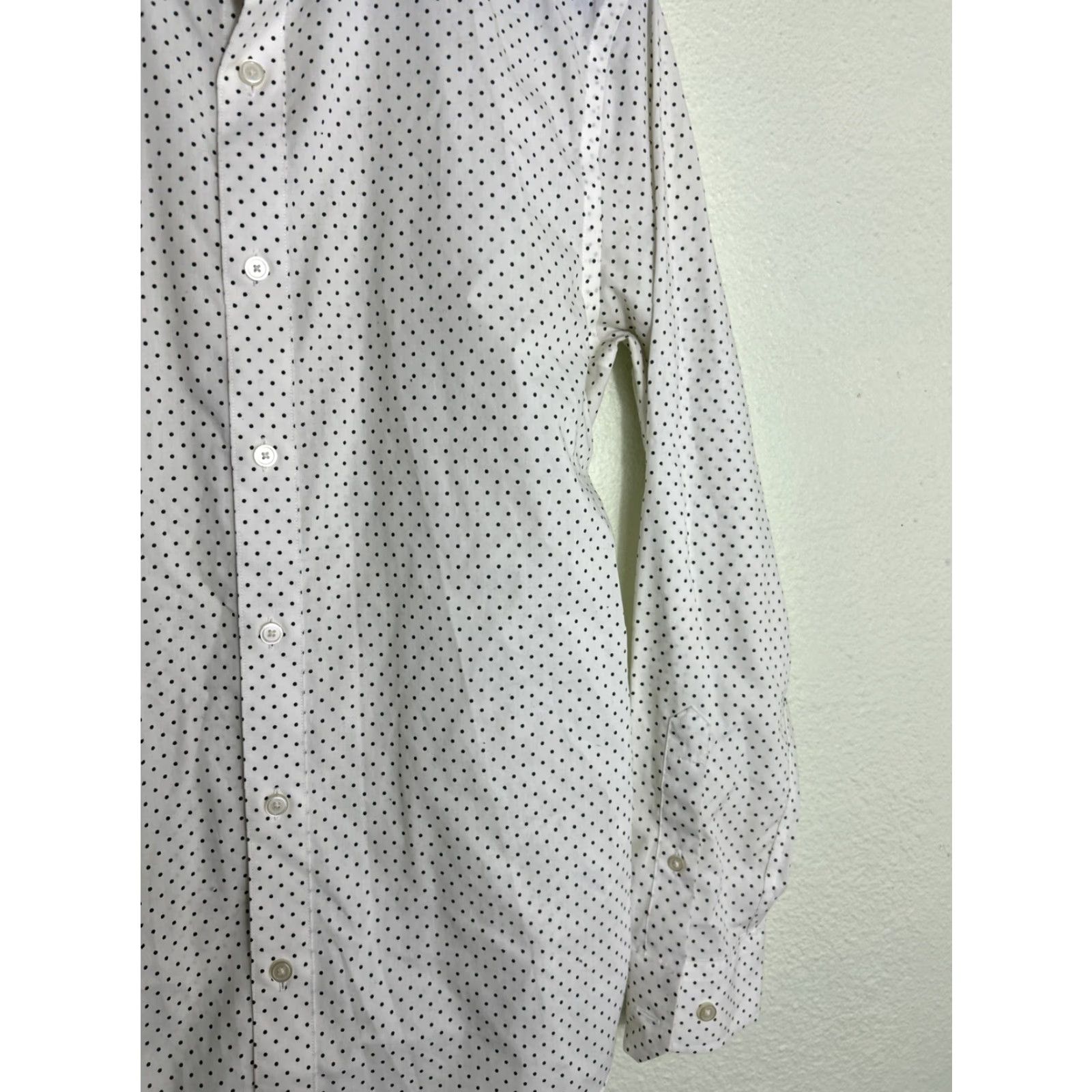 Banana Republic **Banana Republic Womens White Polka Dot Button Down Shirt Small** User: Banana Republic Womens White Polka Dot Button Down Shirt Small Size S / US 4 / IT 40 - 6 Thumbnail