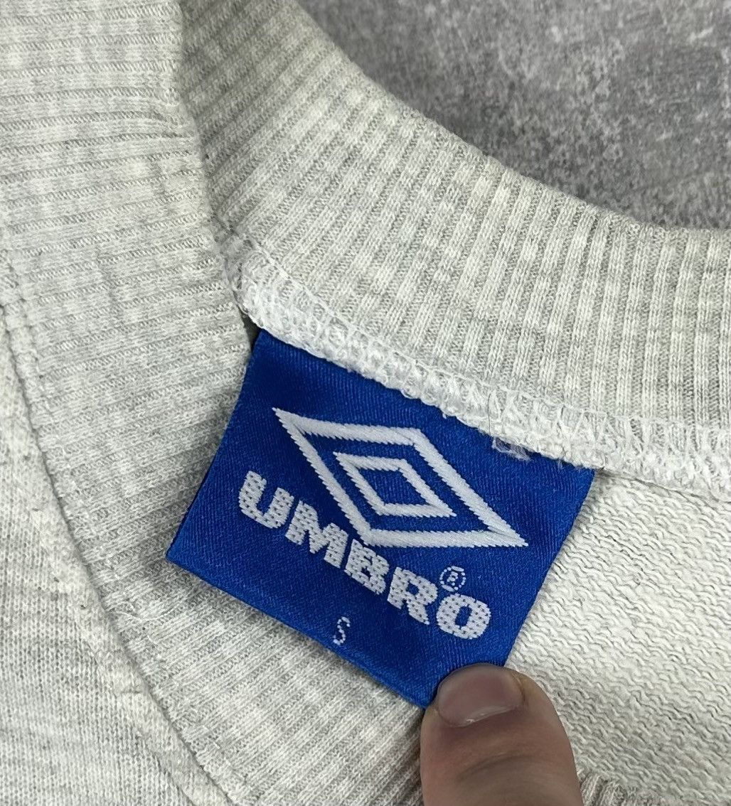 Umbro Umbro Pro Training Vintage Sweatshirt 90s Sportswear Size US S / EU 44-46 / 1 - 8 Thumbnail