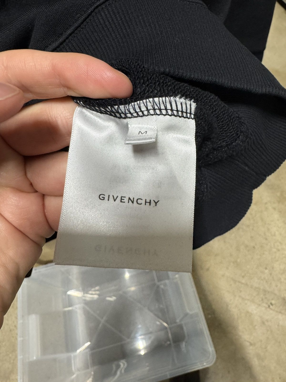 Givenchy Givenchy 3D Logo Hoodie NEW 1250$ Size US M / EU 48-50 / 2 - 6 Thumbnail