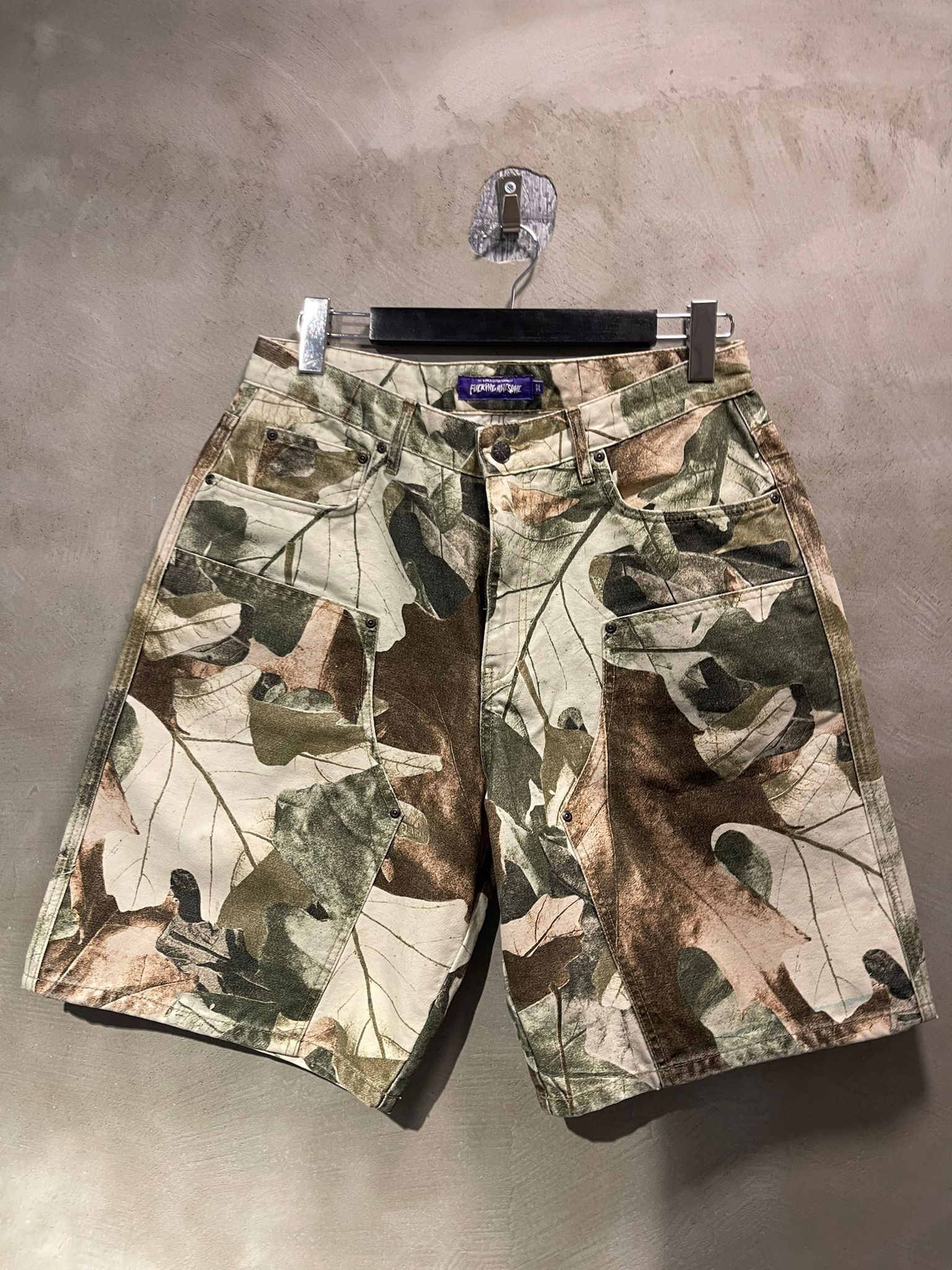 Fucking Awesome Fucking Awesome Camo Double Knee Short Size US 32 / EU 48 - 1 Thumbnail