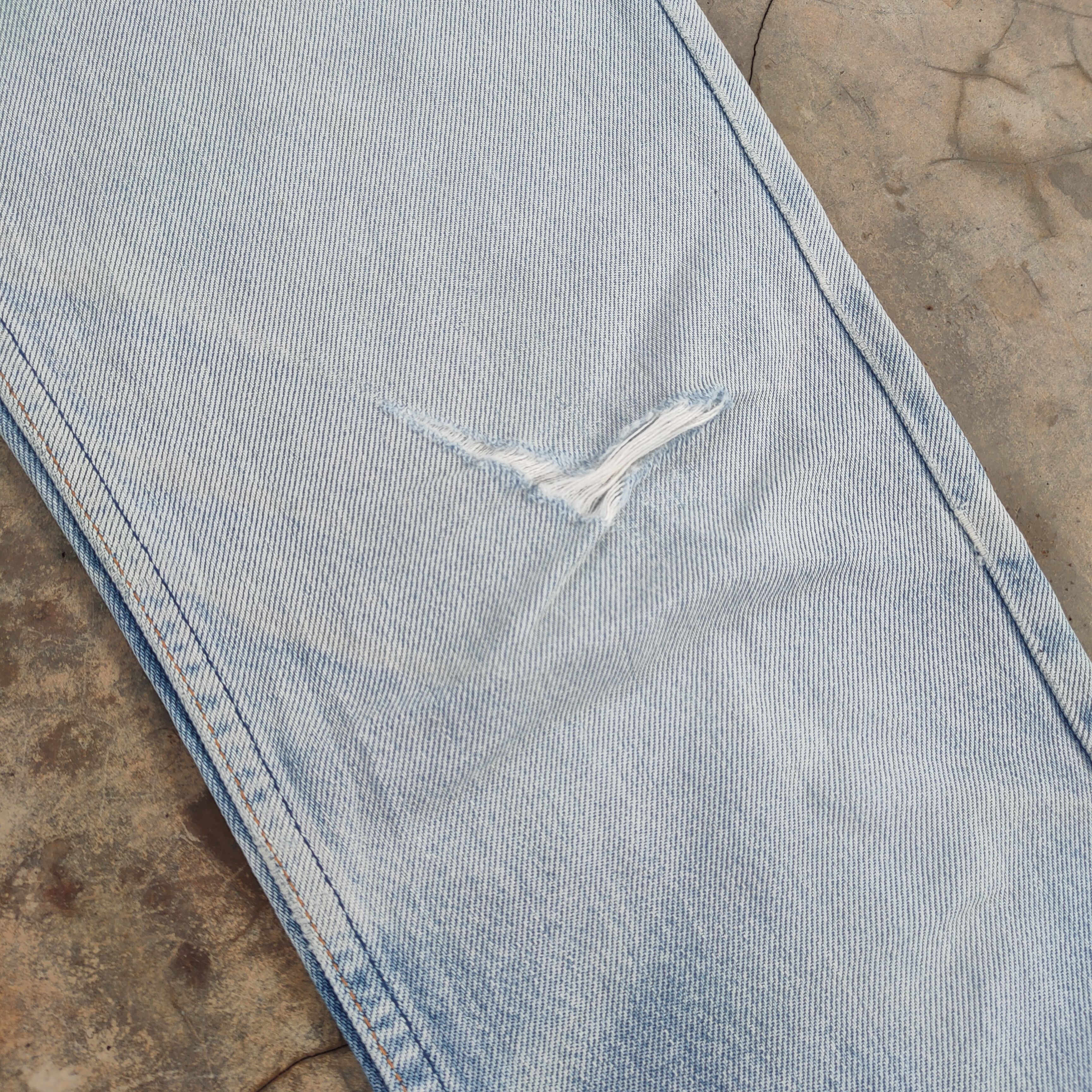 Levi's Vintage Clothing W29 vtg Levi's light Blue denim jeans pants Size US 29 - 6 Thumbnail