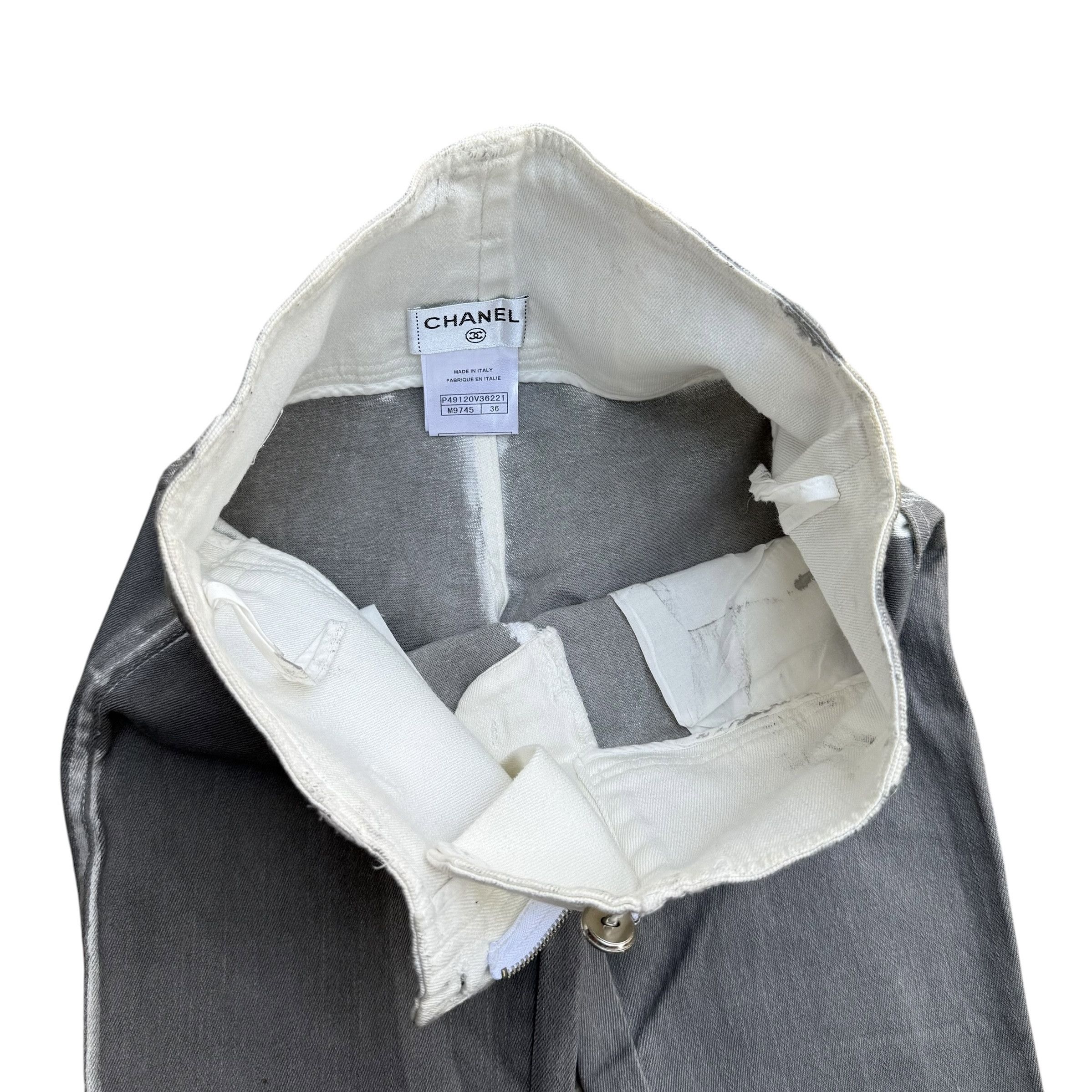 Chanel Chanel Grey Washed Out Denim Jeans Pants with Zip Size 28" / US 6 / IT 42 - 9 Thumbnail