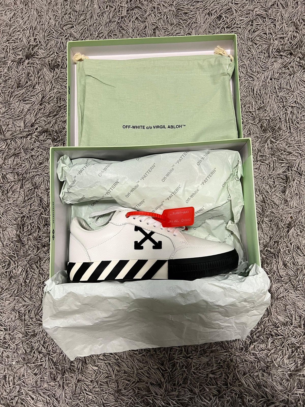 Off-White Off white Vulc low leather sneakers Size US 7.5 / EU 40-41 - 13 Thumbnail