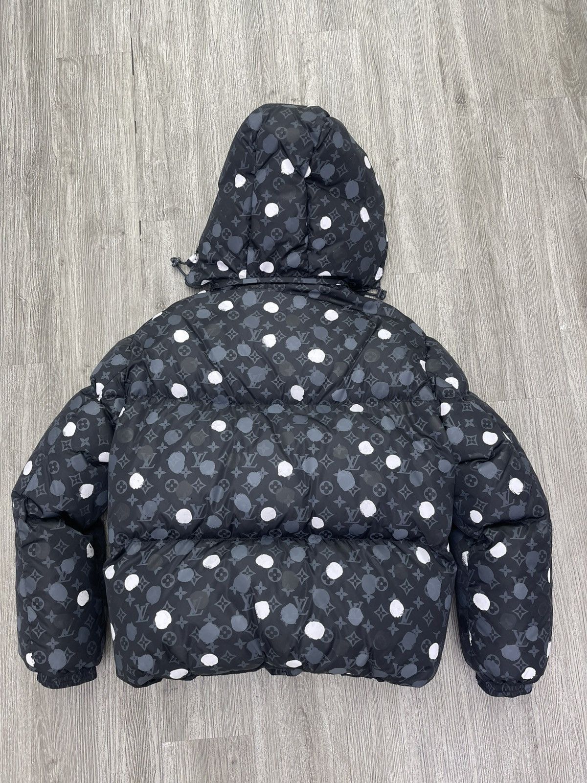 Louis Vuitton Louis Vuitton kusama painted dots puffer black Size US S / EU 44-46 / 1 - 2 Thumbnail