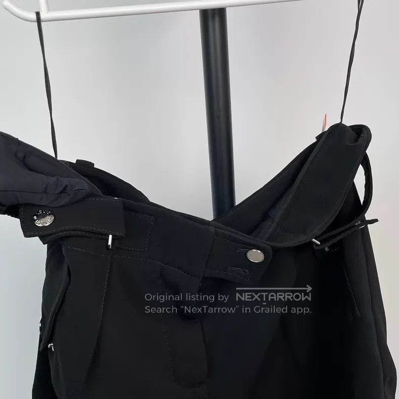 Louis Vuitton Louis Vuitton Black Silver Button Suit Shorts Size US 40 / EU 56 - 3 Thumbnail