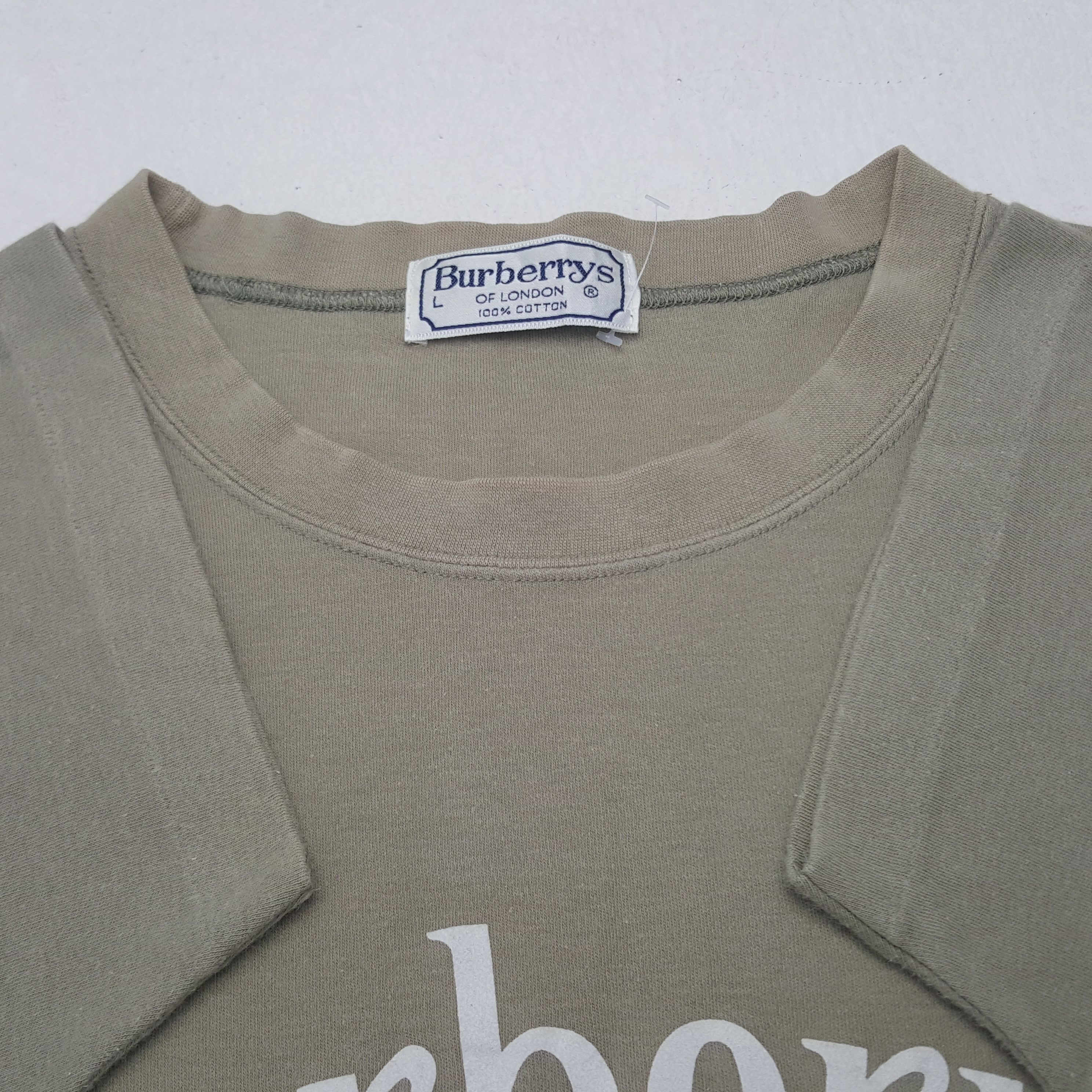 Burberry Vintage Burberry Italian Brand Big Logo Tshirt C276N36 Size US L / EU 52-54 / 3 - 4 Thumbnail
