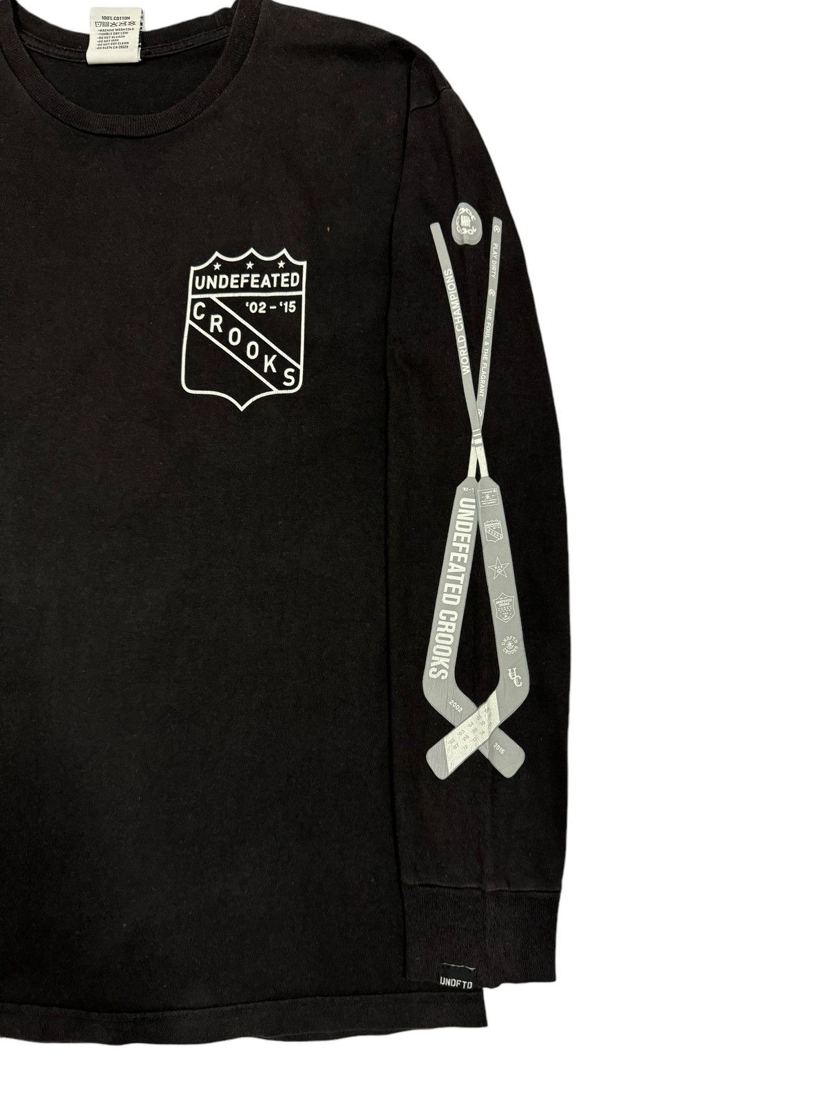 Crooks & Castles × Undefeated Undefeated X Crooks & Castle World Champions Hockey Ice Tee Size US M / EU 48-50 / 2 - 8 Thumbnail