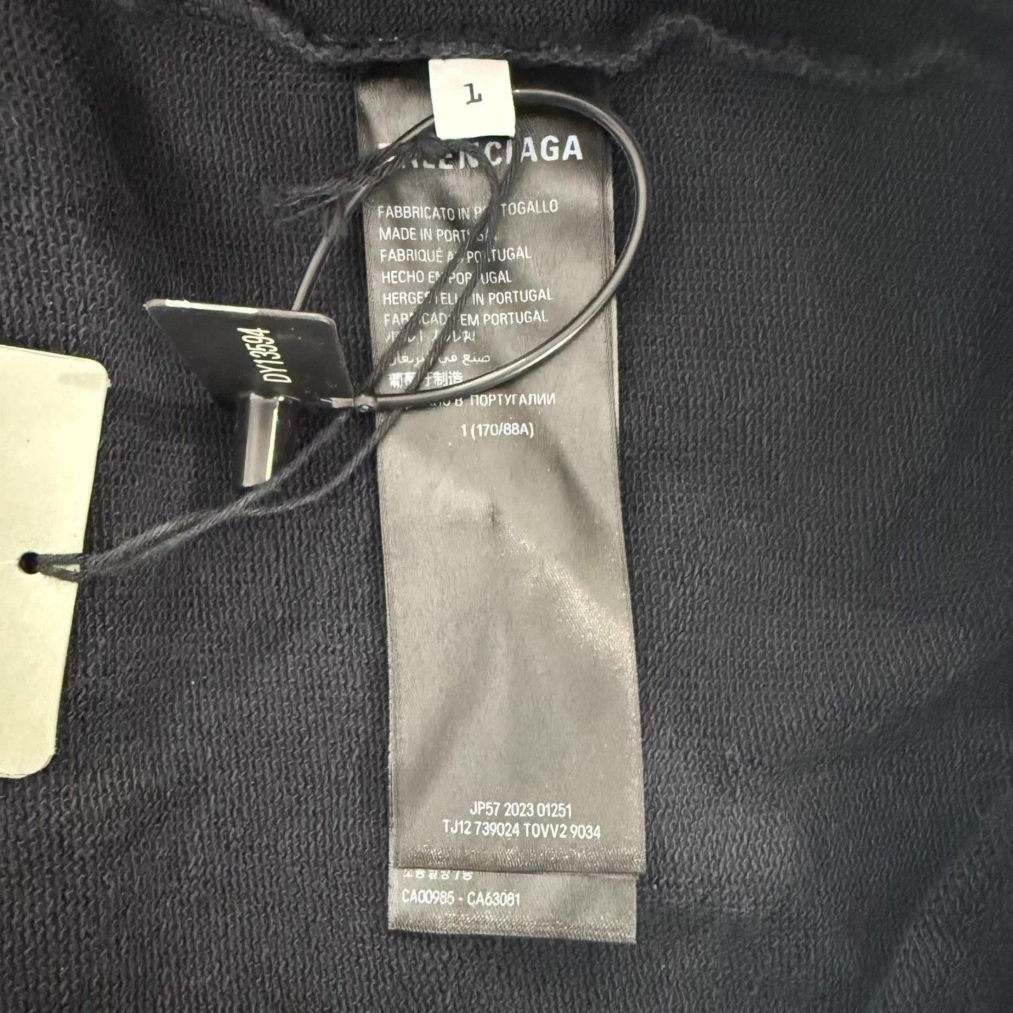 Balenciaga Balenciaga side logo arm print black hoodie 1 Size US S / EU 44-46 / 1 - 8 Thumbnail
