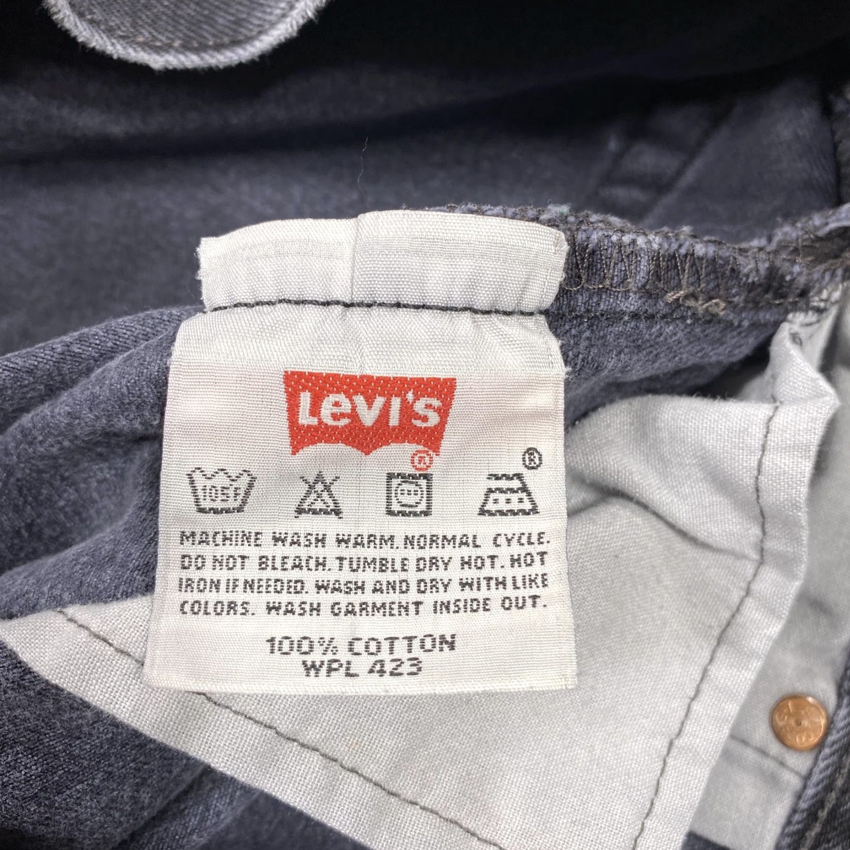 Levi's VINTAGE Levi's 501 Jeans Mens 36x30 Black Straight Leg Button Fly含 Accessories Size US 36 / EU 52 - 6 Thumbnail