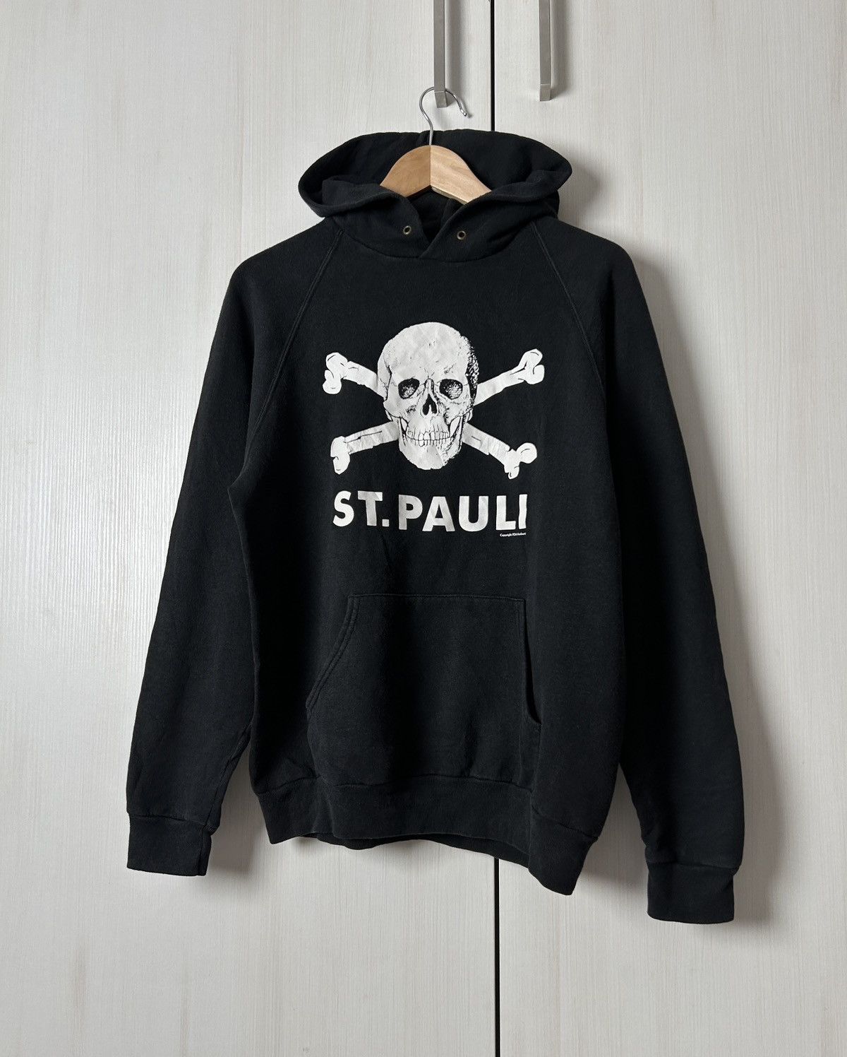 Band Tees Vintage Screen Stars St.Pauli y2k big logo hoodies mens Size US M / EU 48-50 / 2 - 1 Thumbnail