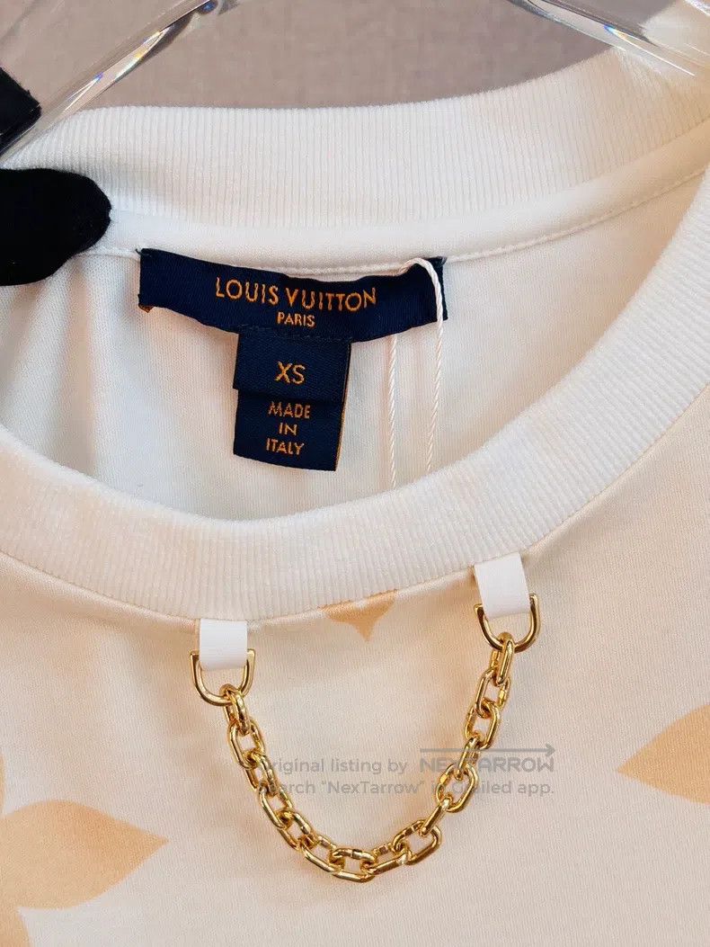 Louis Vuitton Louis Vuitton Gradient Color Light Yellow Lotus Leaf Sleev Size XS / US 0-2 / IT 36-38 - 2 Thumbnail