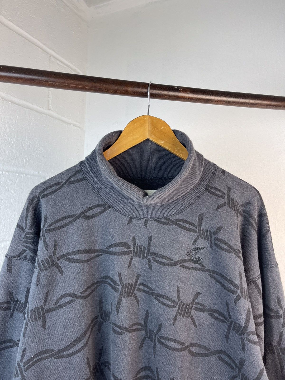 Vivienne Westwood A/W 13/14 VIVIENNE WESTWOOD BARBEDWIRE TURTLENECK Size US L / EU 52-54 / 3 - 6 Thumbnail