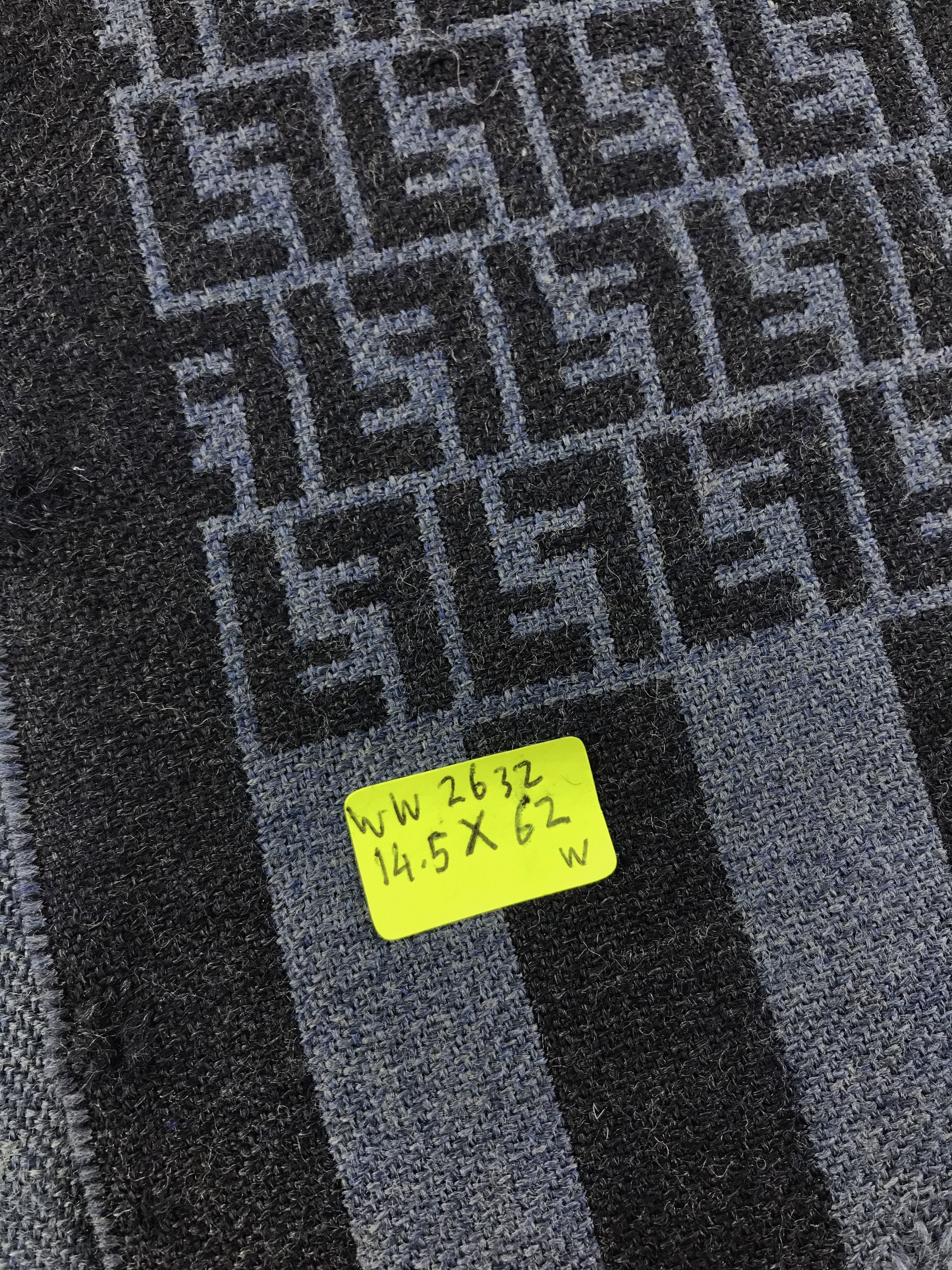 Vintage Fendi Scarf / Muffler / Neckwear - WW2632 Size ONE SIZE - 8 Thumbnail