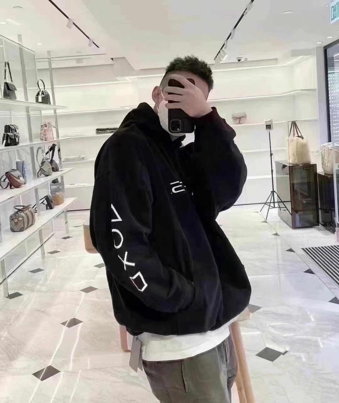 Balenciaga Balenciaga x PS5 Size US XS / EU 42 / 0 - 7 Thumbnail