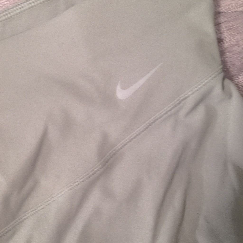 Nike Nike green zenvy cropped leggings size 2X Size 38" / US 16 / IT 52 - 2 Thumbnail