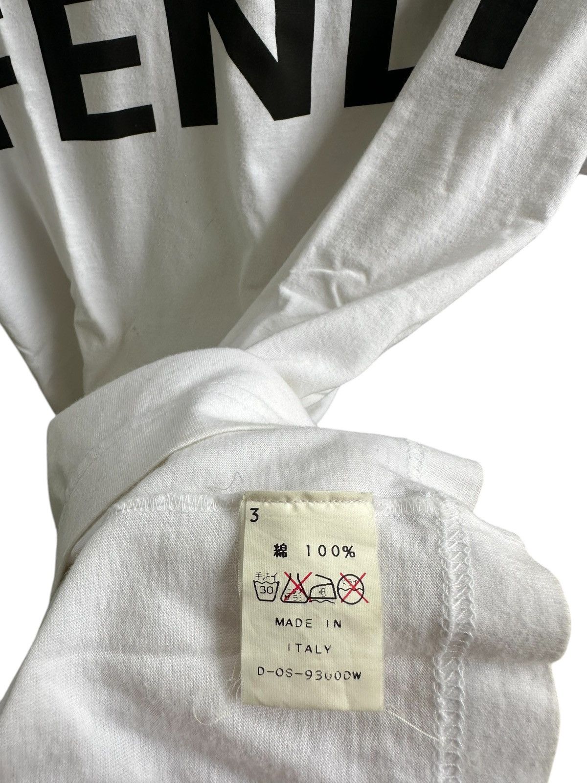 Fendi FENDI LOGO TEE SHIRT Size US M / EU 48-50 / 2 - 8 Thumbnail