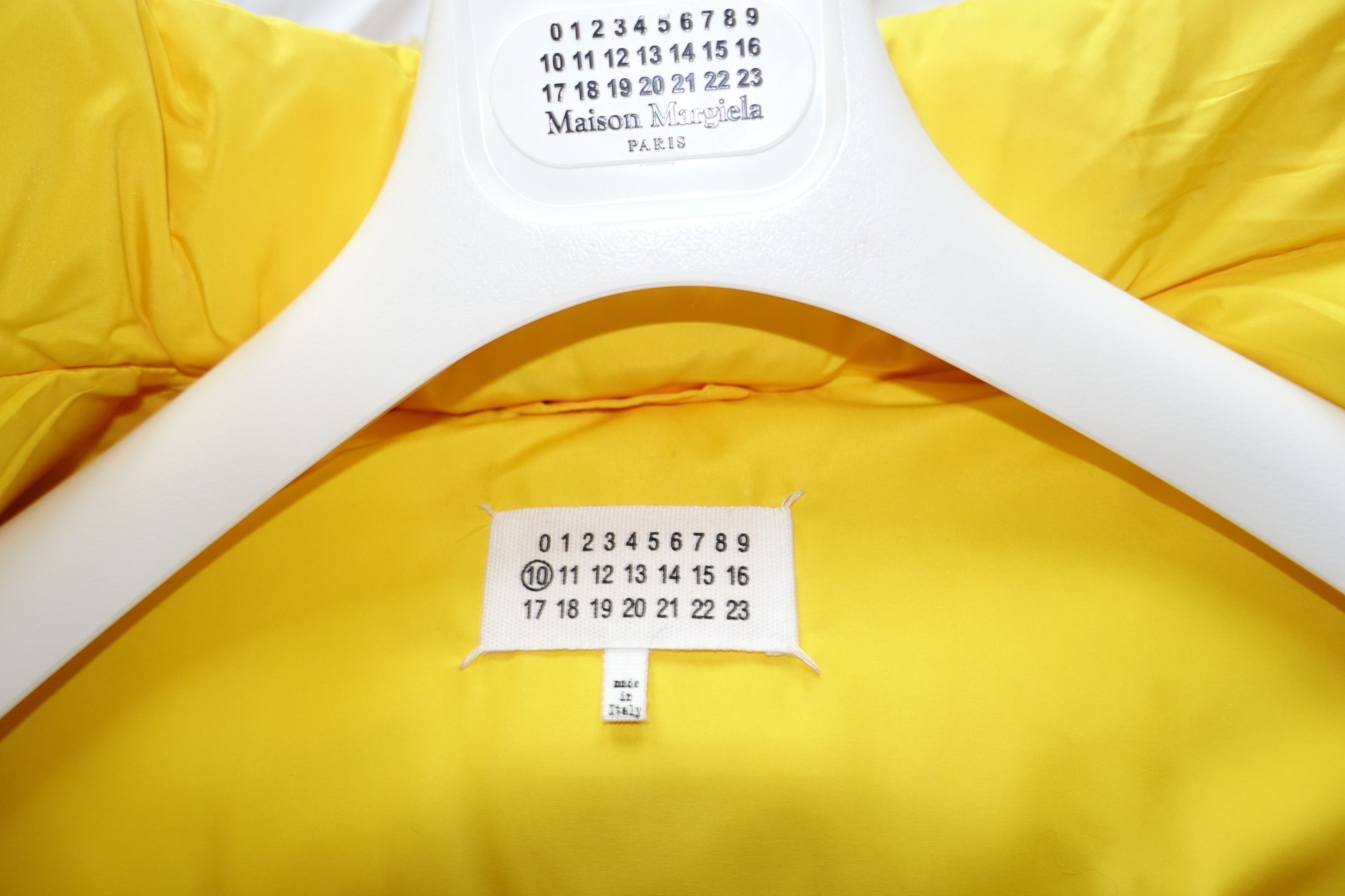 Maison Margiela down puffer jacket with fake fur trimming Size US M / EU 48-50 / 2 - 6 Thumbnail