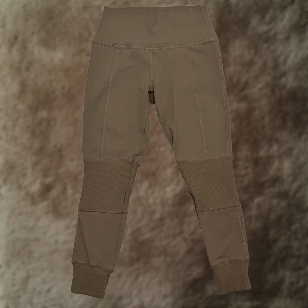 Alo ALO Leggings Womens Small Green High Waist Jogger Cuff Ankle Yoga Gym Athletic Slim" Size 28" / US 6 / IT 42 - 1 Thumbnail