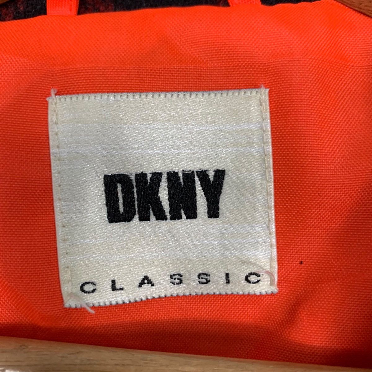 DKNY Vintage 90's DKNY CLASSIC Checked Flannel Jacket #2736-C123 Size US S / EU 44-46 / 1 - 13 Thumbnail