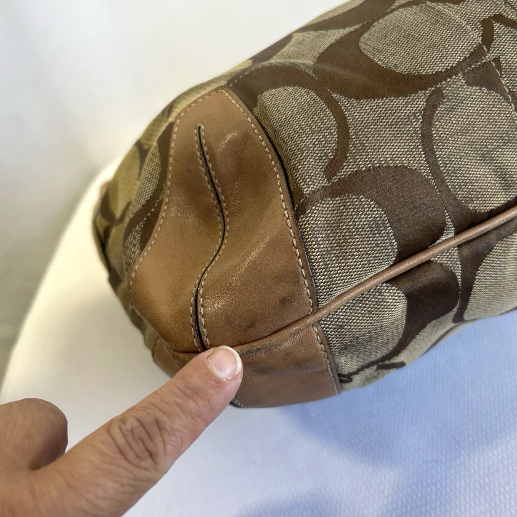 Coach VINTAGE Coach Ergo Signature Hobo Bag Womens Khaki Canvas Leather Trim Medium Tan Brown Hardware Gold Size ONE SIZE - 6 Thumbnail