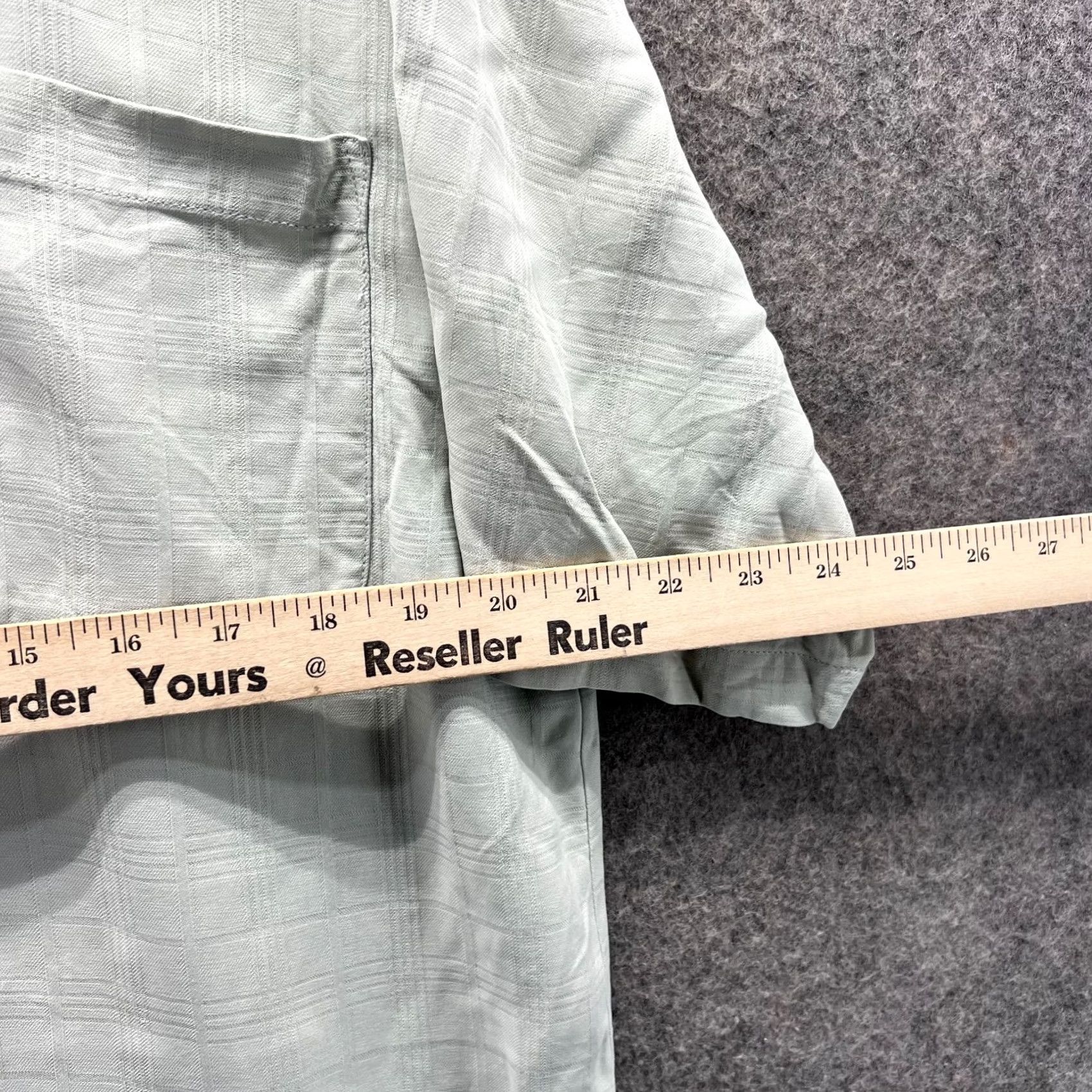 Tommy Bahama VINTAGE Tommy Bahama Shirt Mens M Green Button-Down Silk Hawaiian Glen 42 in Short Sleeve Casual/Business/Workwear Mens Size US M / EU 48-50 / 2 - 3 Thumbnail