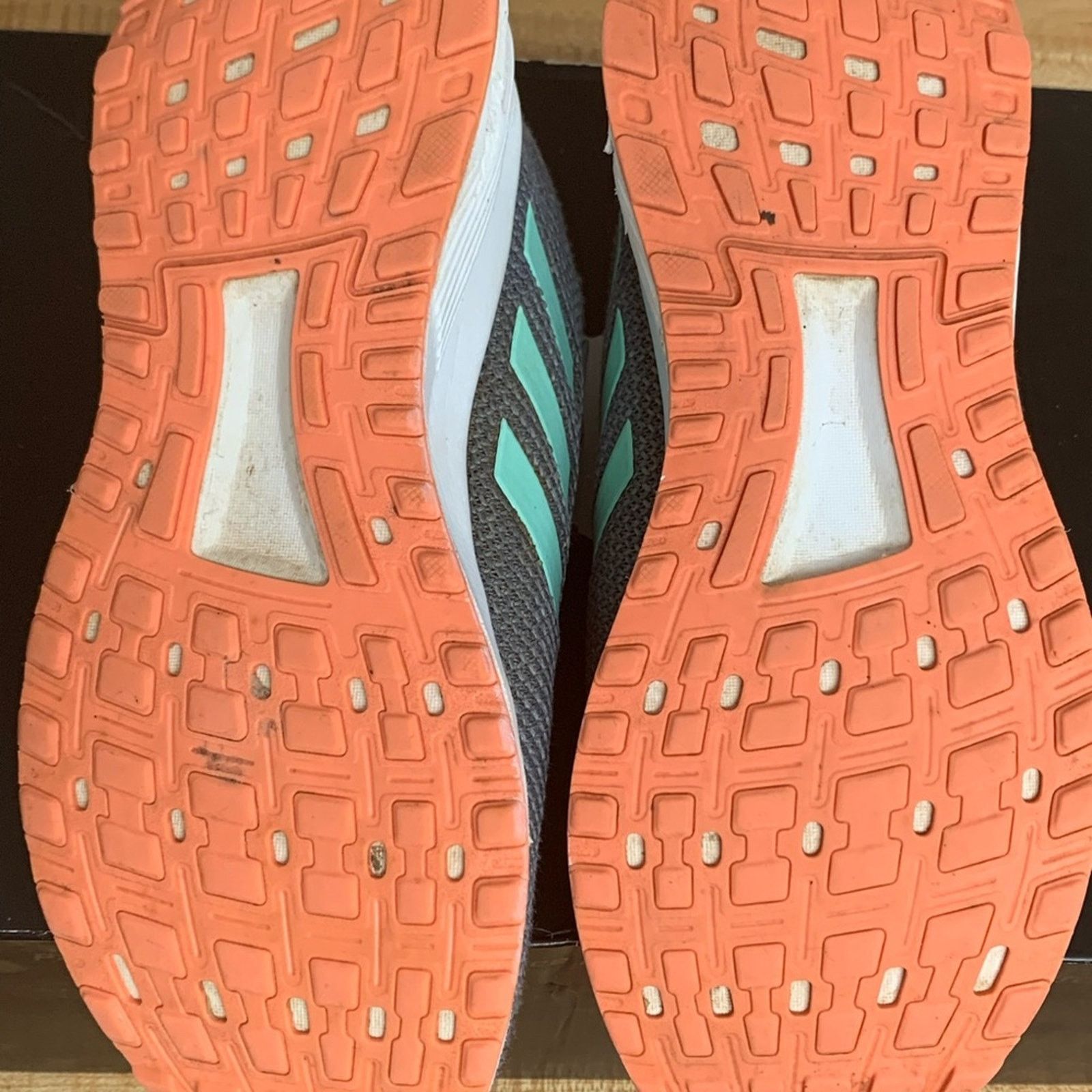 Adidas ADIDAS WOMENS BOOST RUNNING SHOES SIZE 4 GREAT CONDITION Size US 4 / IT 34 - 5 Thumbnail