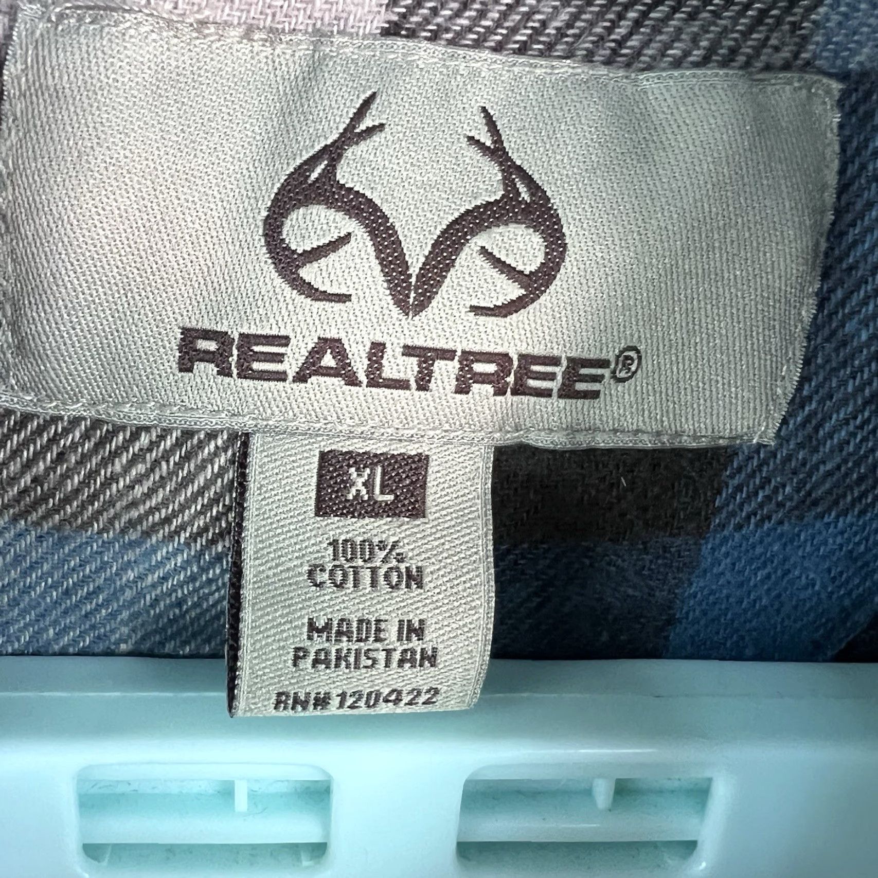 Realtree VINTAGE Realtree Plaid Flannel Button-Down Shirt Men XL Blue Long Sleeve Adult Regular Size XL Blue Plaid Outdoor Classic 90s Mens Size US XL / EU 56 / 4 - 6 Thumbnail