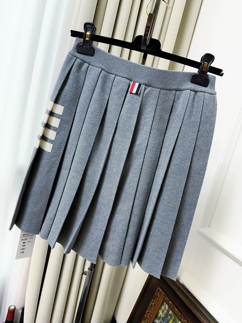 Other Thom Browne A hundred-and-fifty centimeter skirt Size 24" / US 00 / IT 34 - 2 Thumbnail