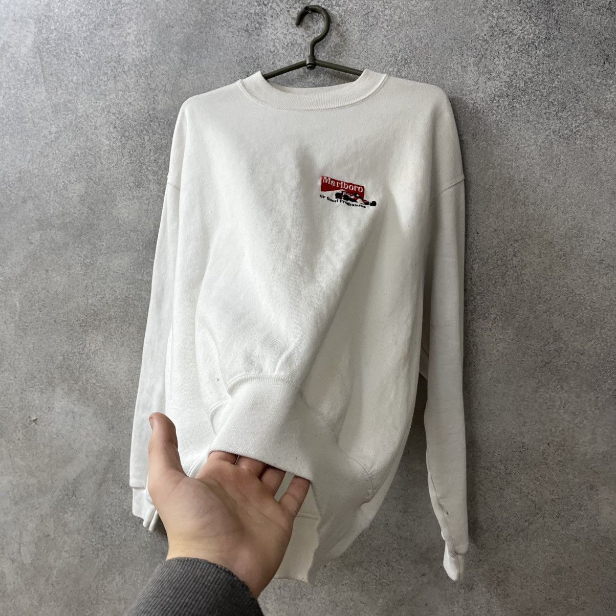 Marlboro Marlboro vintage sweatshirt white Size US L / EU 52-54 / 3 - 9 Thumbnail
