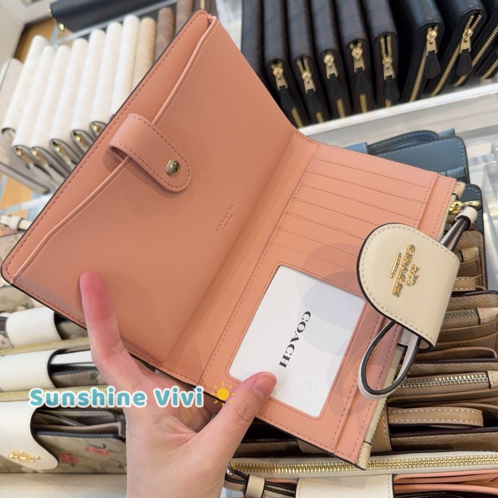 Coach NWT Coach Phone Tech Wallet Floral Print CAR11 Gold/Sand Size ONE SIZE - 5 Thumbnail