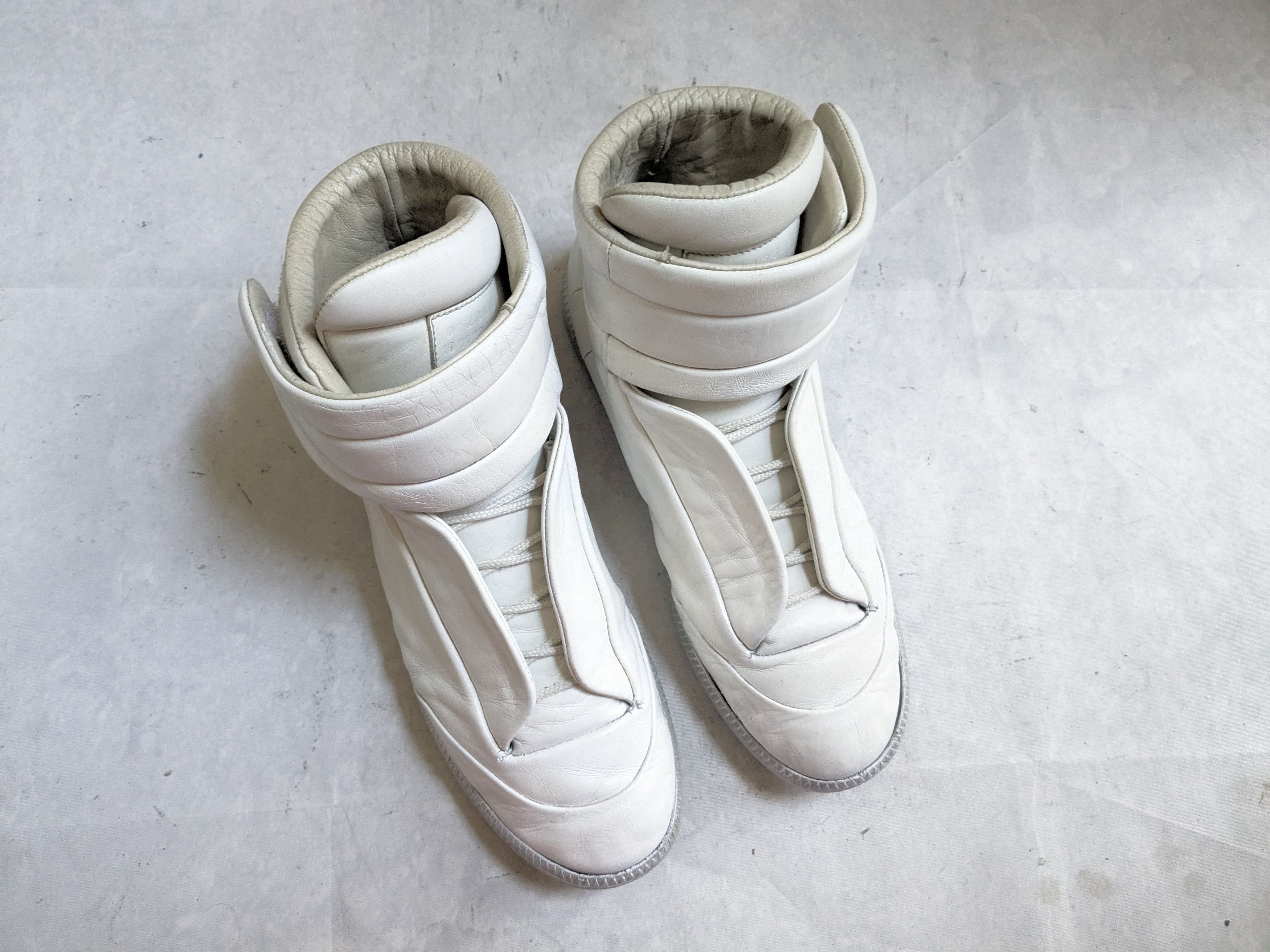 Maison Margiela Maison Margiela Future White Silver 9 42 High Tops Size US 9 / EU 42 - 4 Thumbnail