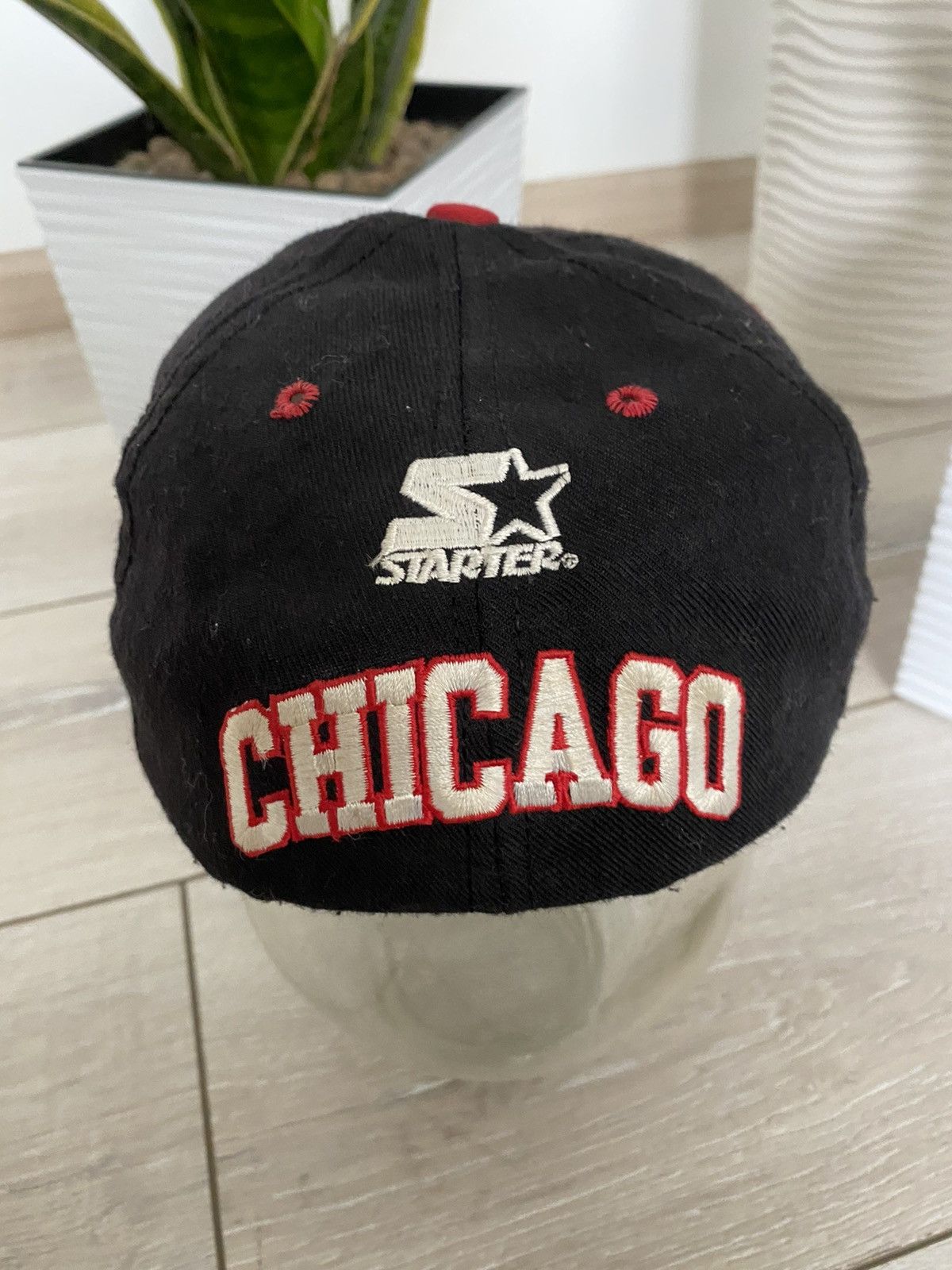 NBA × Vintage Vintage NBA Chicago Bulls Starter Cap SnapBack Hat Size ONE SIZE - 3 Thumbnail