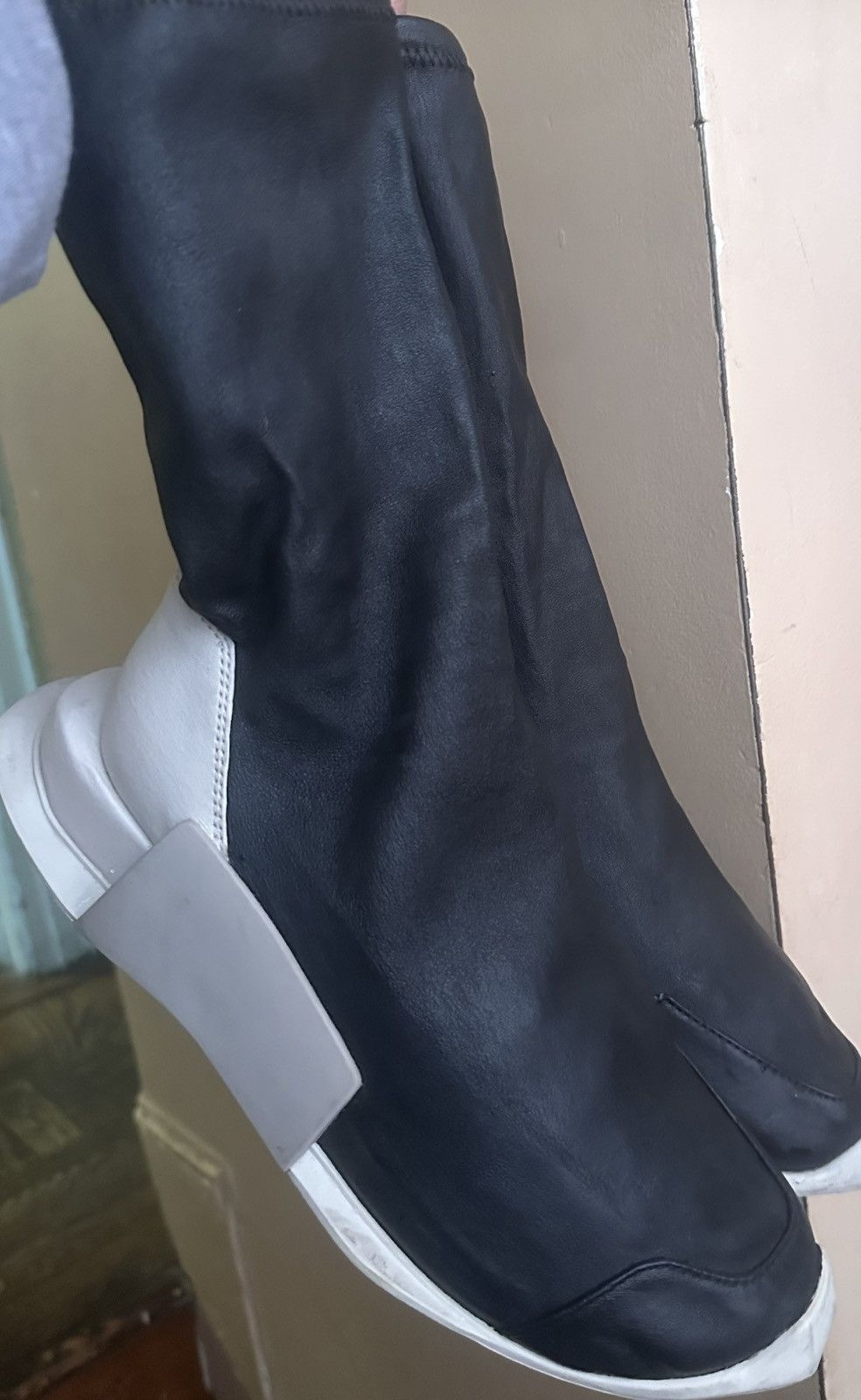 Rick Owens Rick Owen's X Level runner high Size US 7 / IT 37 - 6 Thumbnail