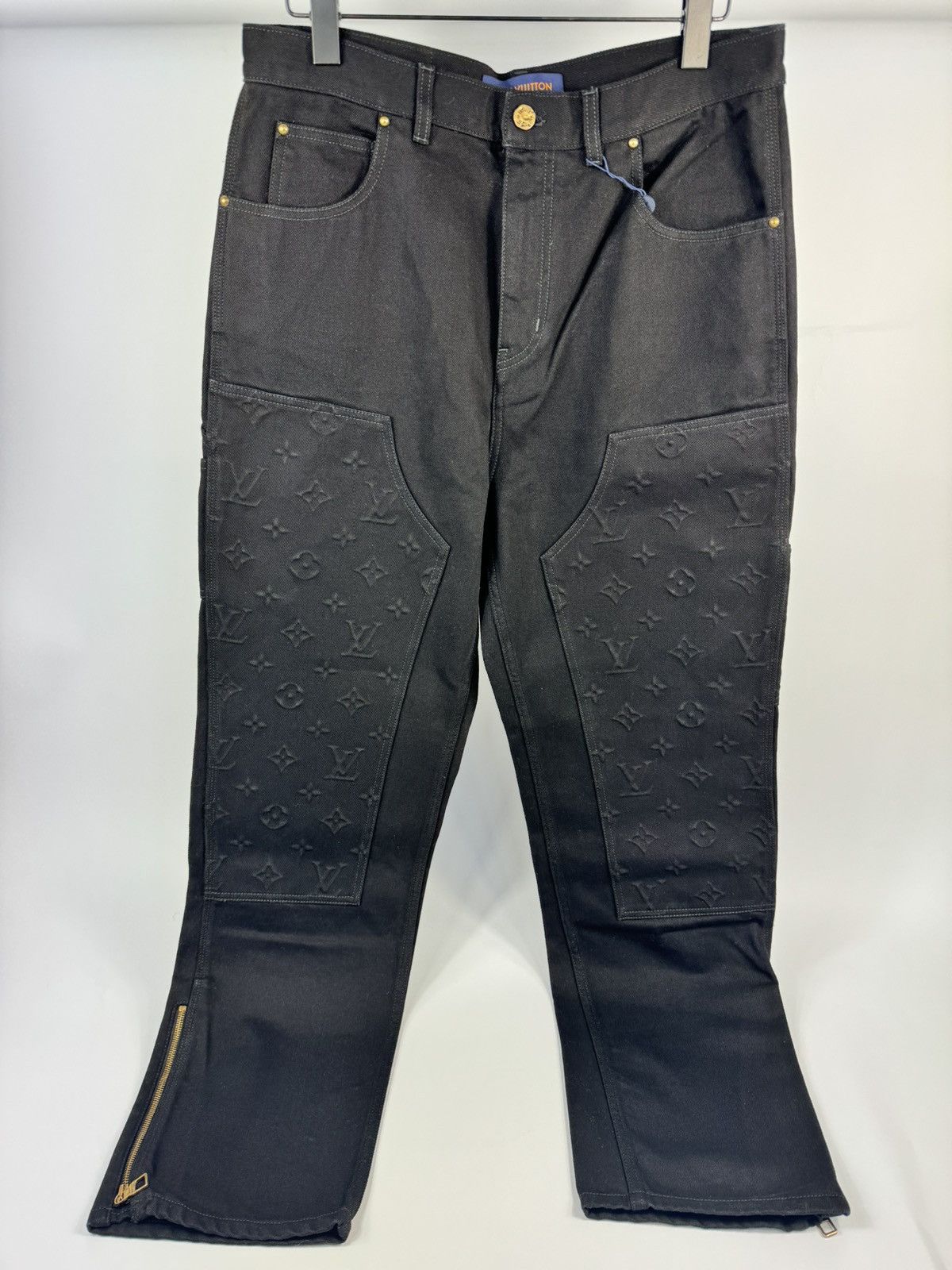 Louis Vuitton MONOGRAM PRINT DENIM CARGO TROUSERS Size US 34 / EU 50 - 1 Thumbnail
