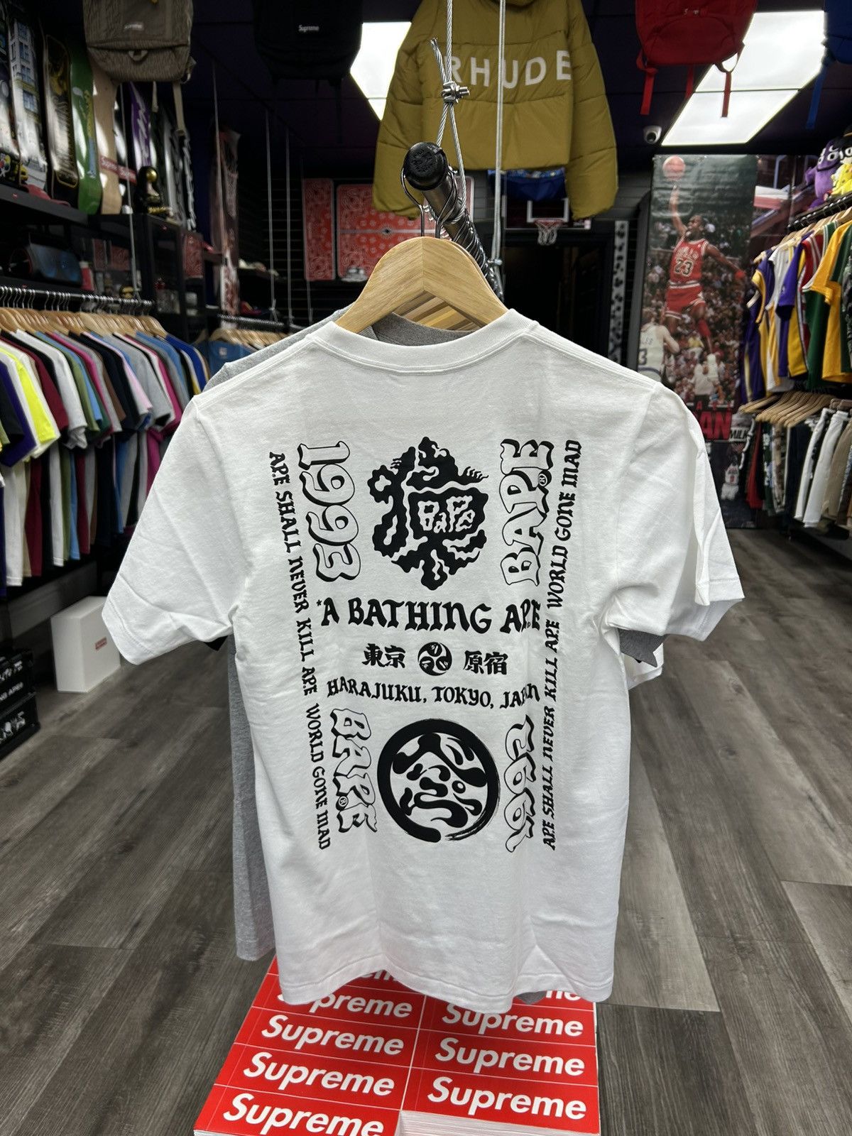 Bape Bape T-shirt Size US S / EU 44-46 / 1 - 2 Thumbnail