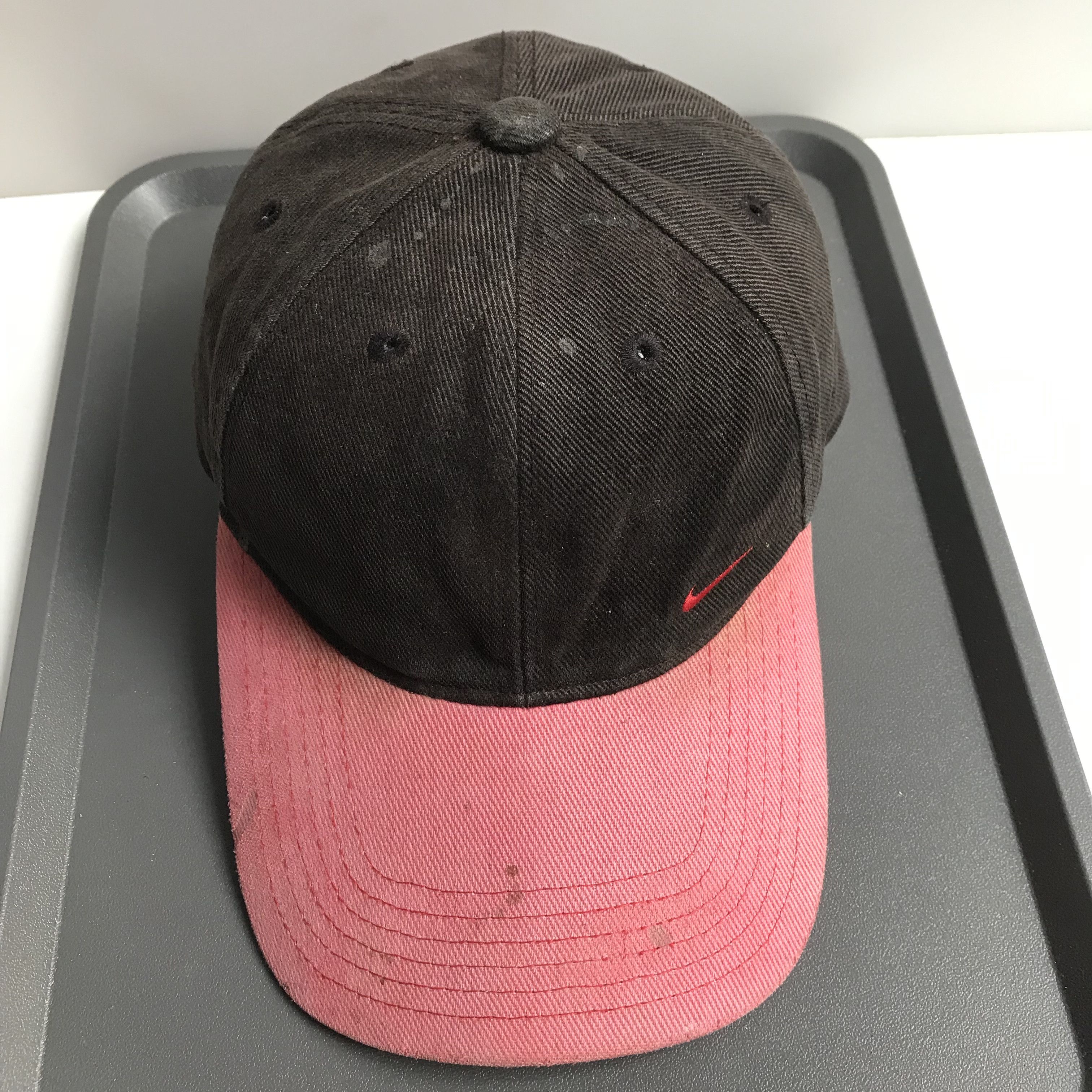 Nike Nike Men’s Fitted Hat Black Red Size 7 3/8 Embroidered Logo Size ONE SIZE - 5 Thumbnail