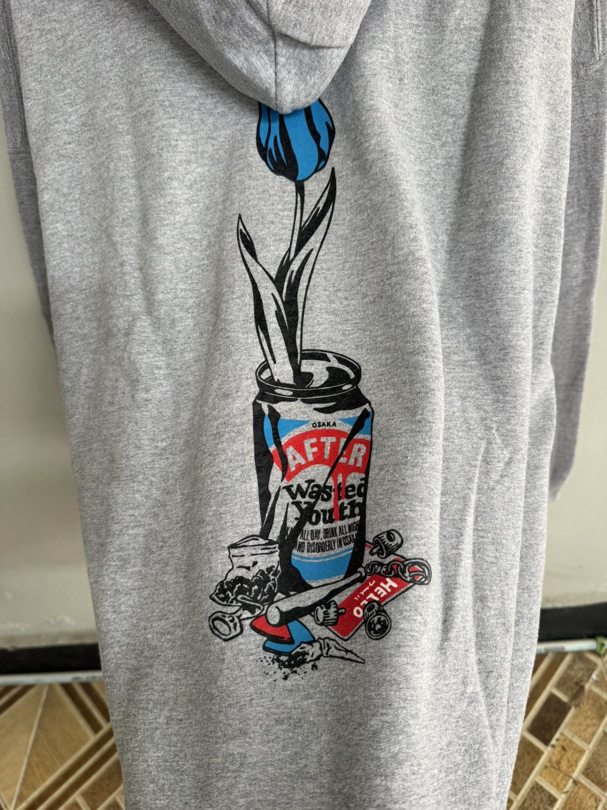 Girls Don't Cry WASTED YOUTH X AFTERBASE AN GRAPHIC BLUE TULIP HOODIE Size US XL / EU 56 / 4 - 3 Thumbnail