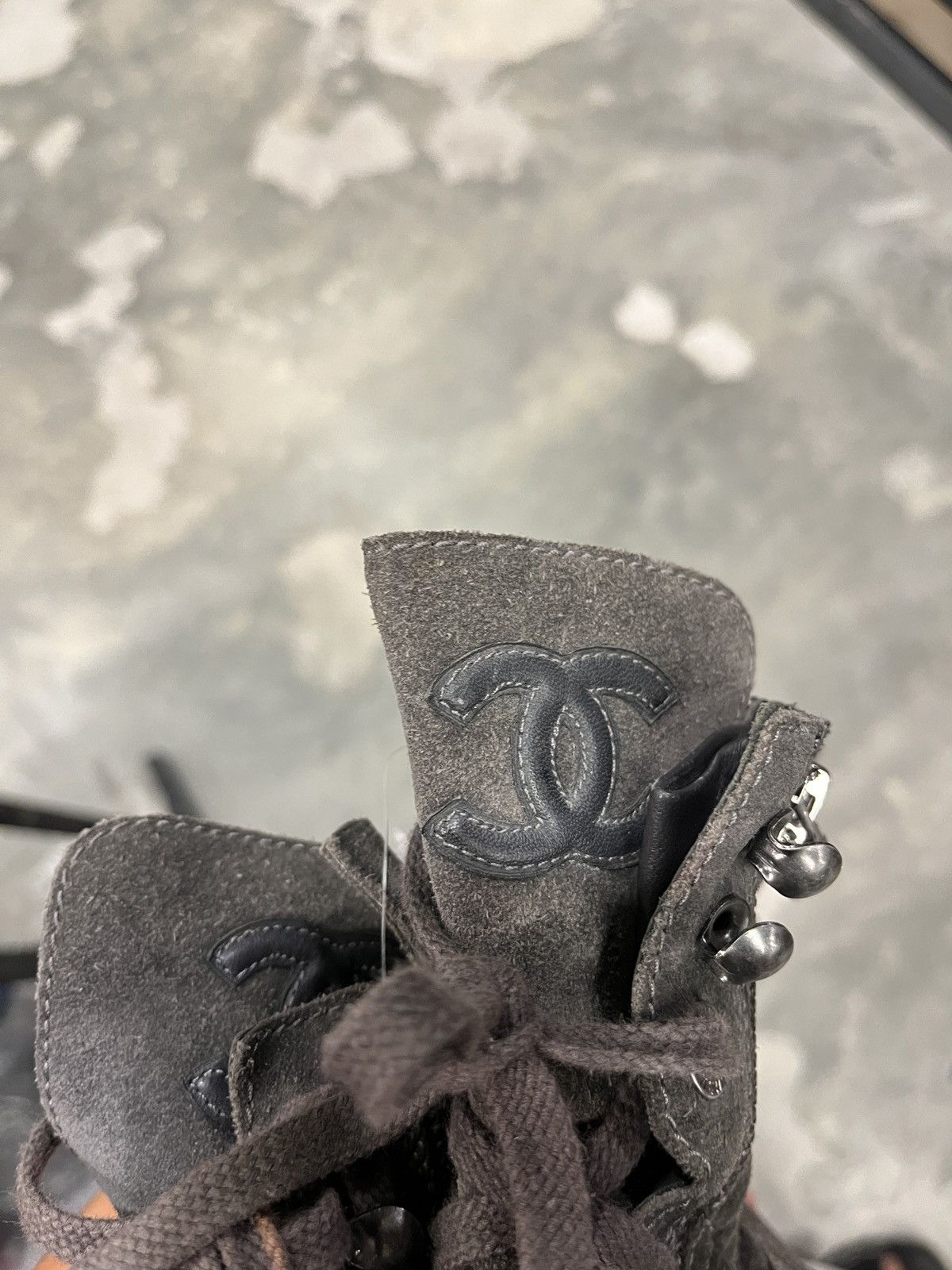 Chanel CHANEL Suede Quilted Combat Boots Size US 5 / IT 35 - 3 Thumbnail