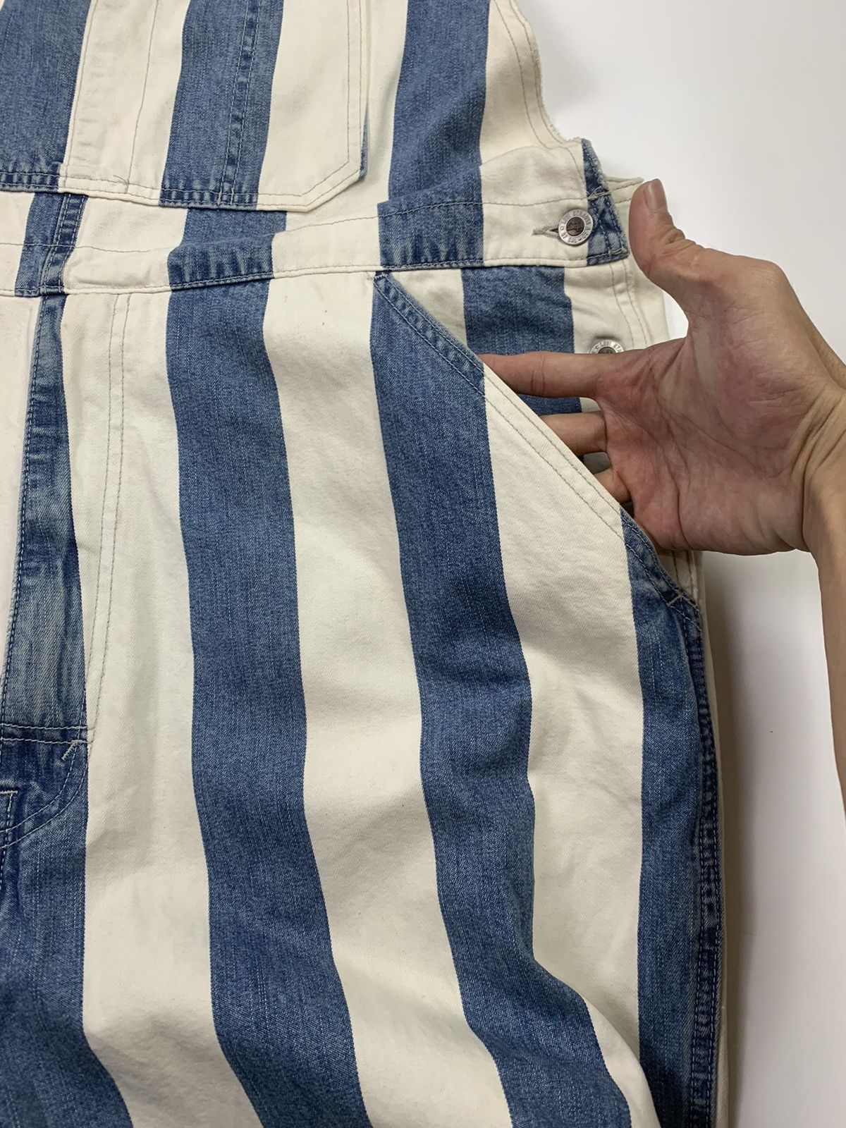 Levi's × Levi's Vintage Clothing × Vintage Overall Levis silvertab striped size XL Size US 40 / EU 56 - 8 Thumbnail