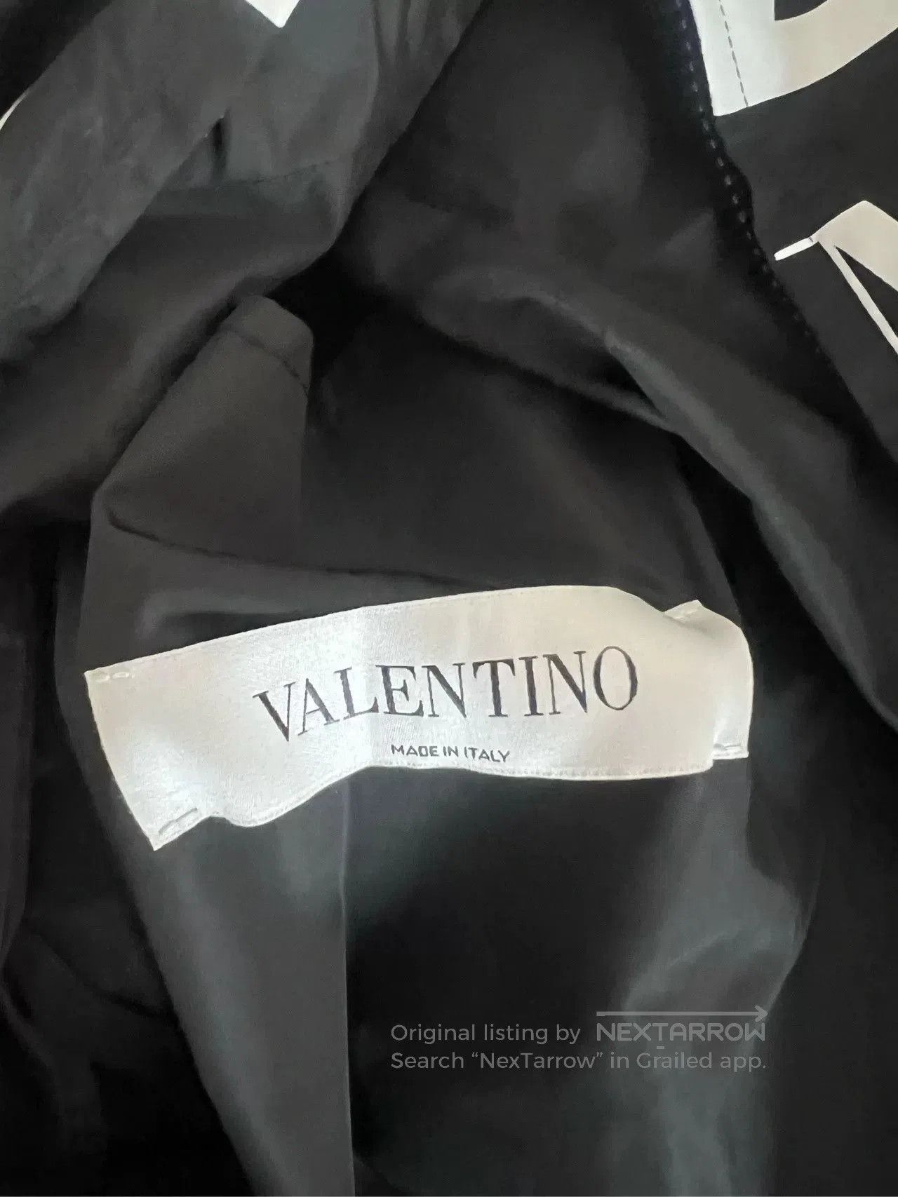 Valentino Valentino Large Logo Zip Jacket. Size US XL / EU 56 / 4 - 4 Thumbnail