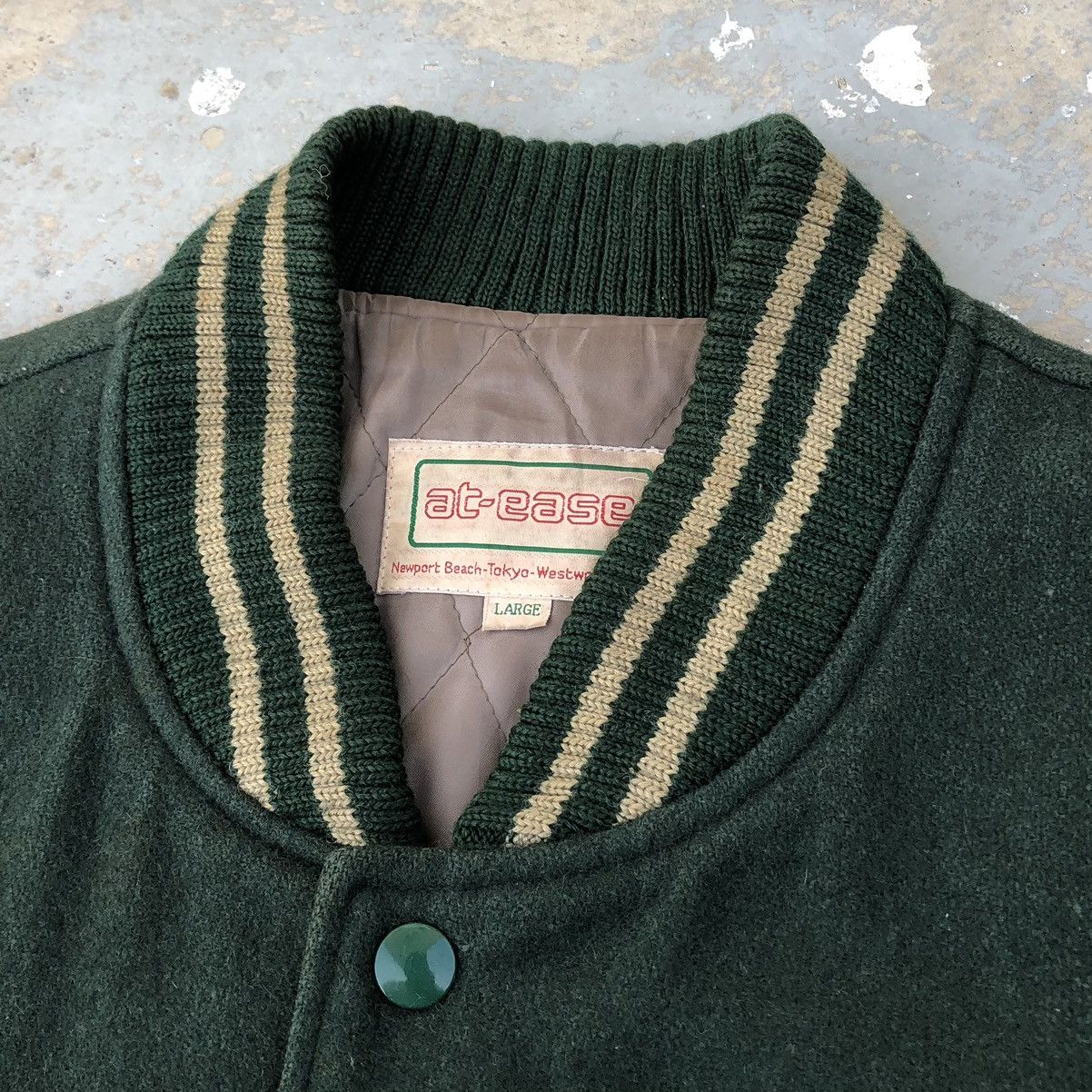 Japanese Brand Vintage at-ease Letterman Wool Leather Varsity Bomber Jacket Size US M / EU 48-50 / 2 - 16 Thumbnail