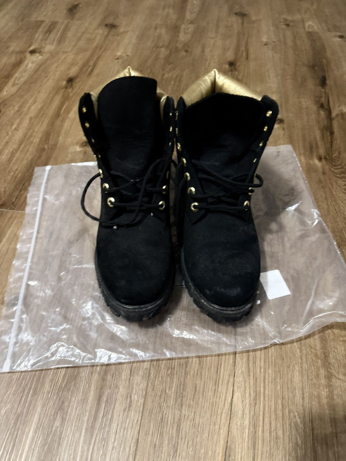 Timberland Timberland 6” Premium Black & Gold Size US 8.5 / EU 41-42 - 3 Thumbnail