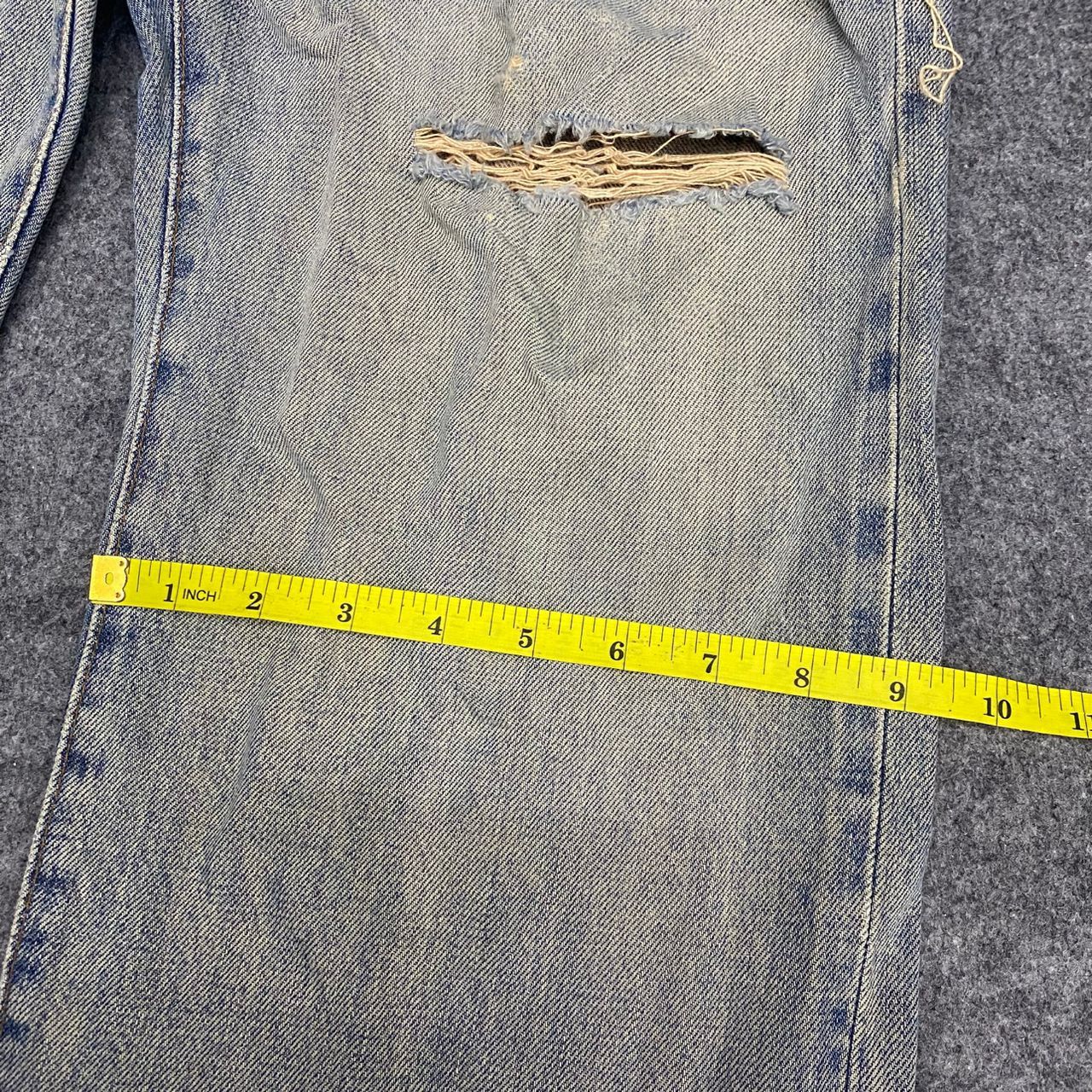 Vintage Vintage Wrangler Buckle Back Selvegde Distressed Denim Size US 31 - 8 Thumbnail