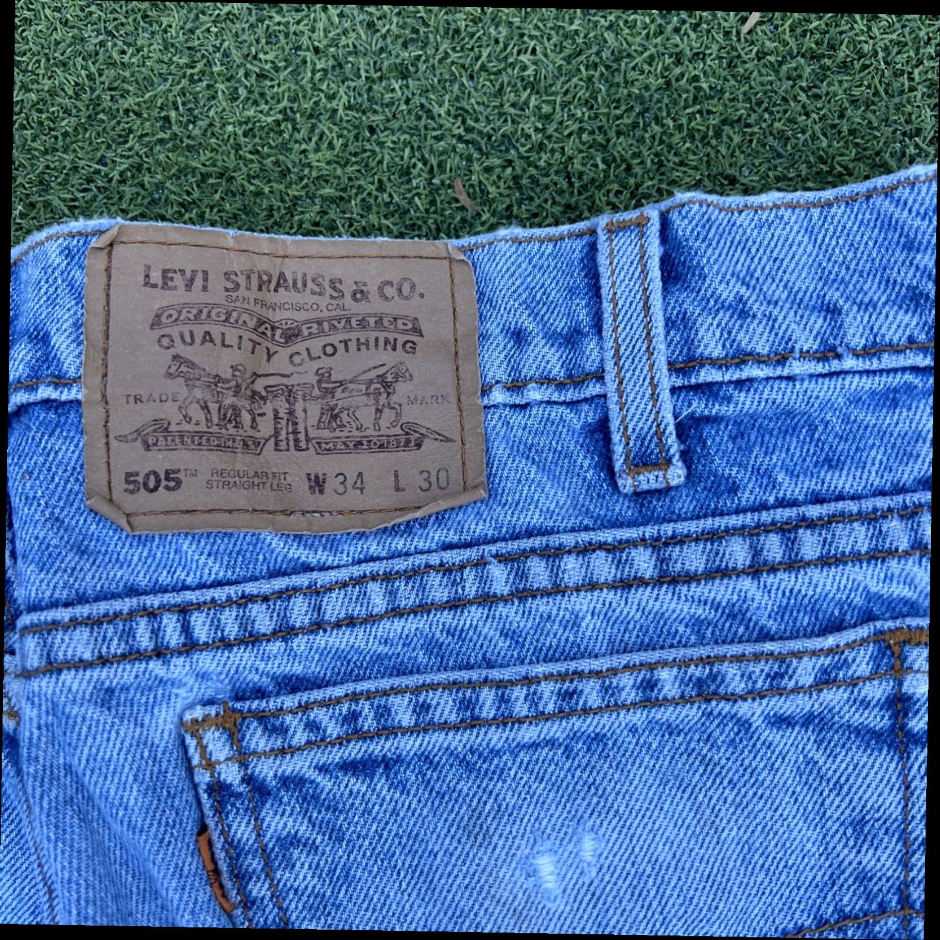 Levi's Vintage Levi's 505 ORANGE TAB Jeans Regular Fit Men's Size 34x30 Straight Leg Size US 34 / EU 50 - 3 Thumbnail