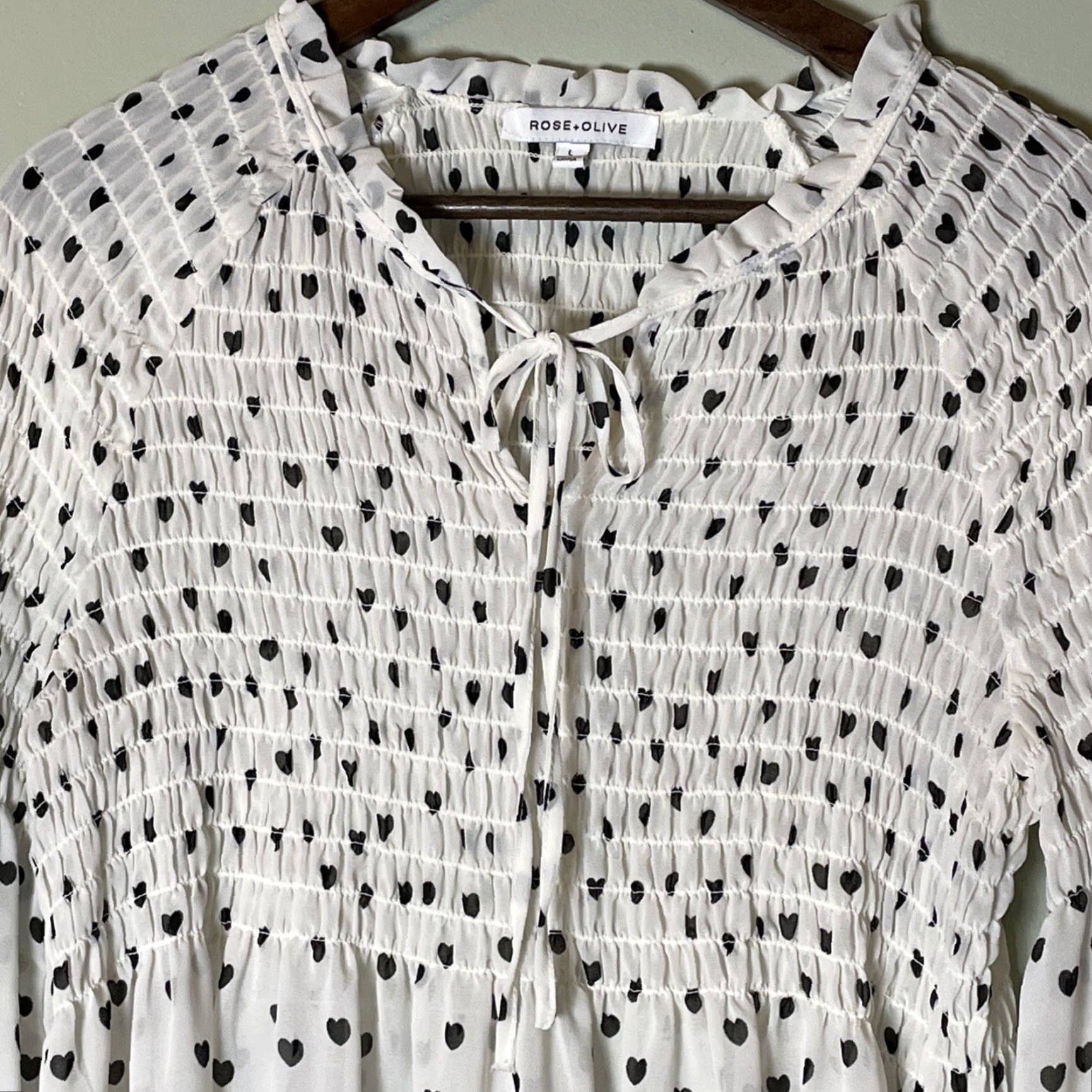 Vintage Rose + Olive Blouse L White Hearts Print Chiffon Balloon Sleeve Ruffle Neck Sheer Casual Women Size L / US 10 / IT 46 - 4 Thumbnail